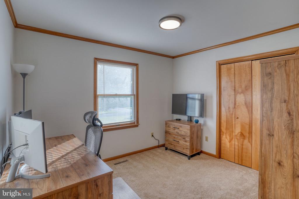 34095 MULBERRY LANE