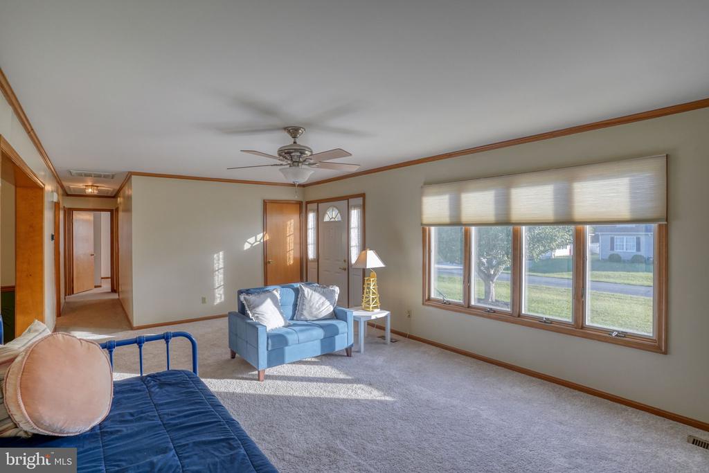 34095 MULBERRY LANE