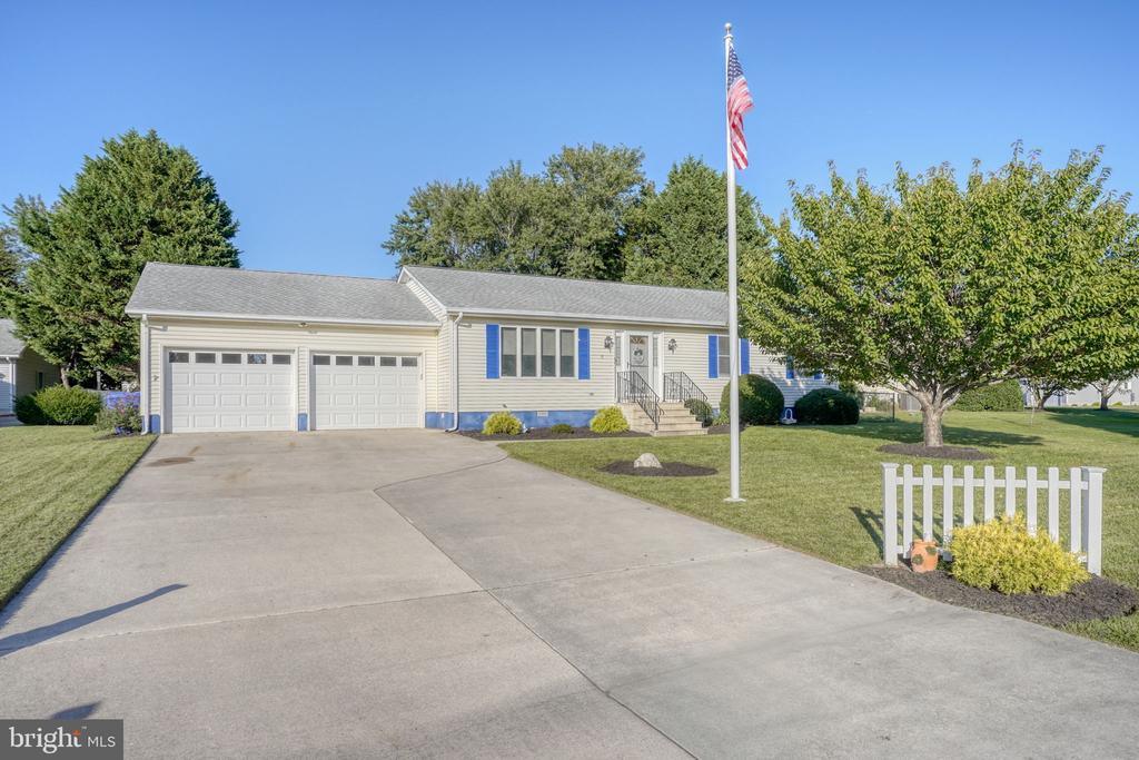 34095 MULBERRY LANE