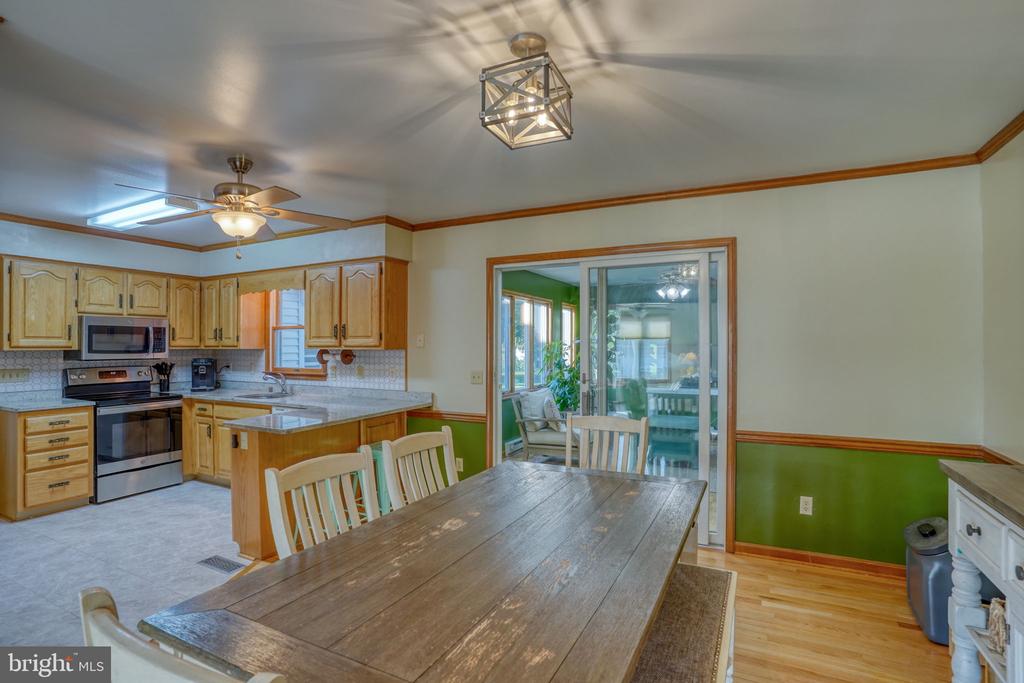 34095 MULBERRY LANE