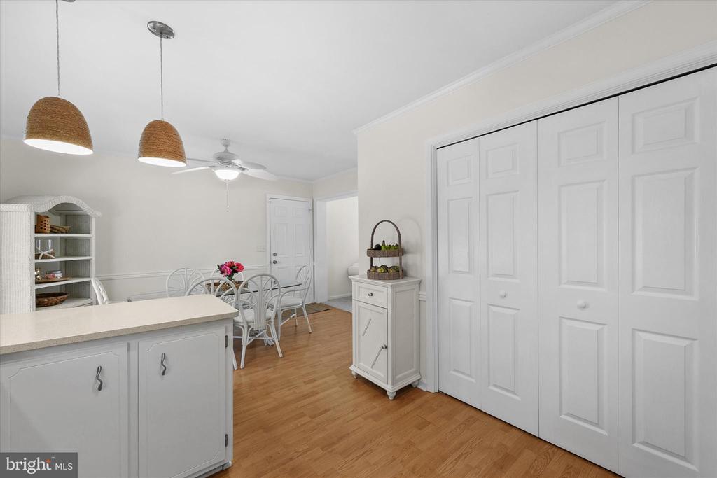 1 OAK VIEW COURT