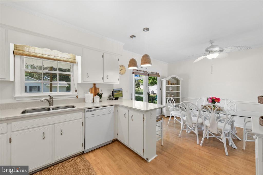 1 OAK VIEW COURT