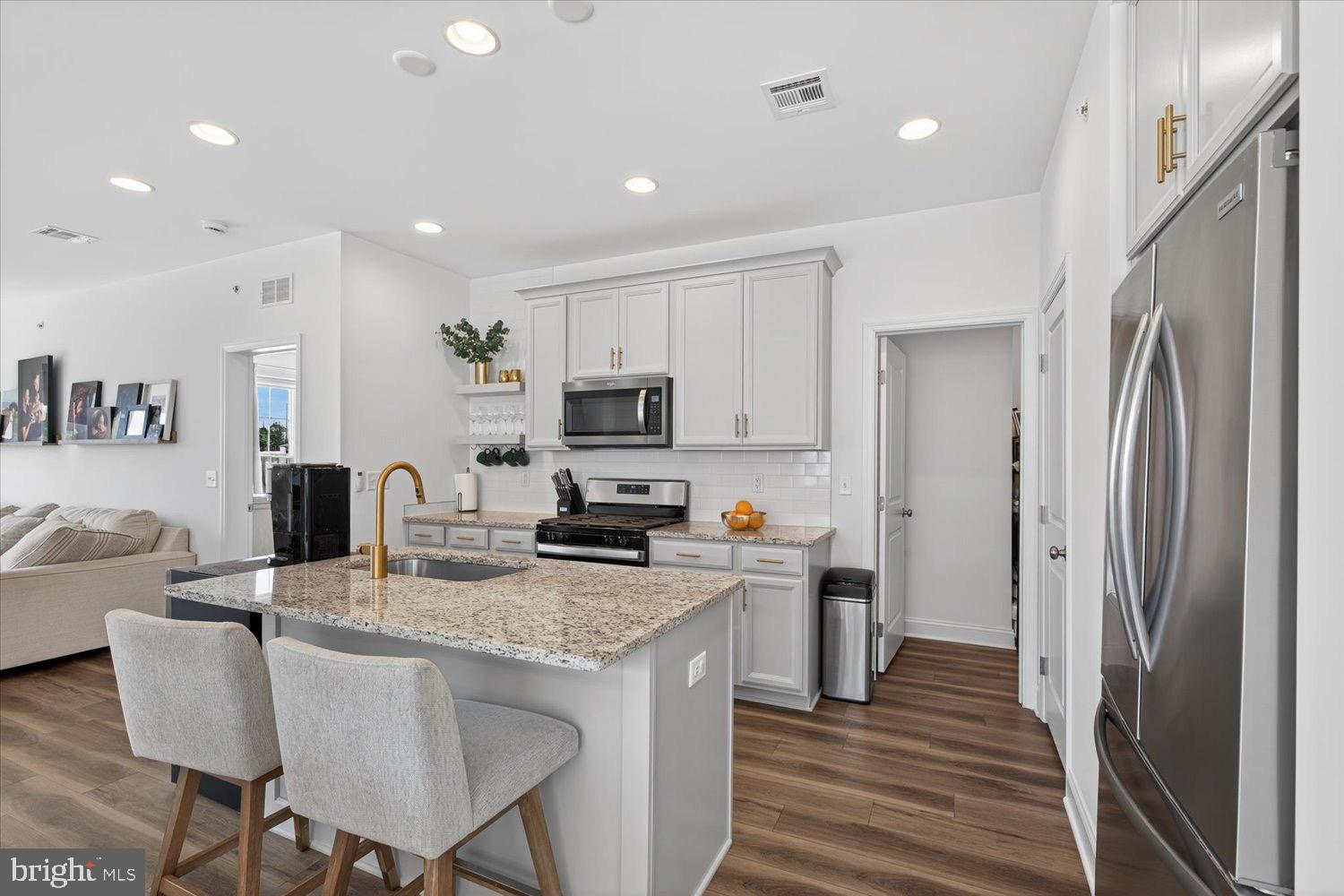 1321 CARNEGIE WAY