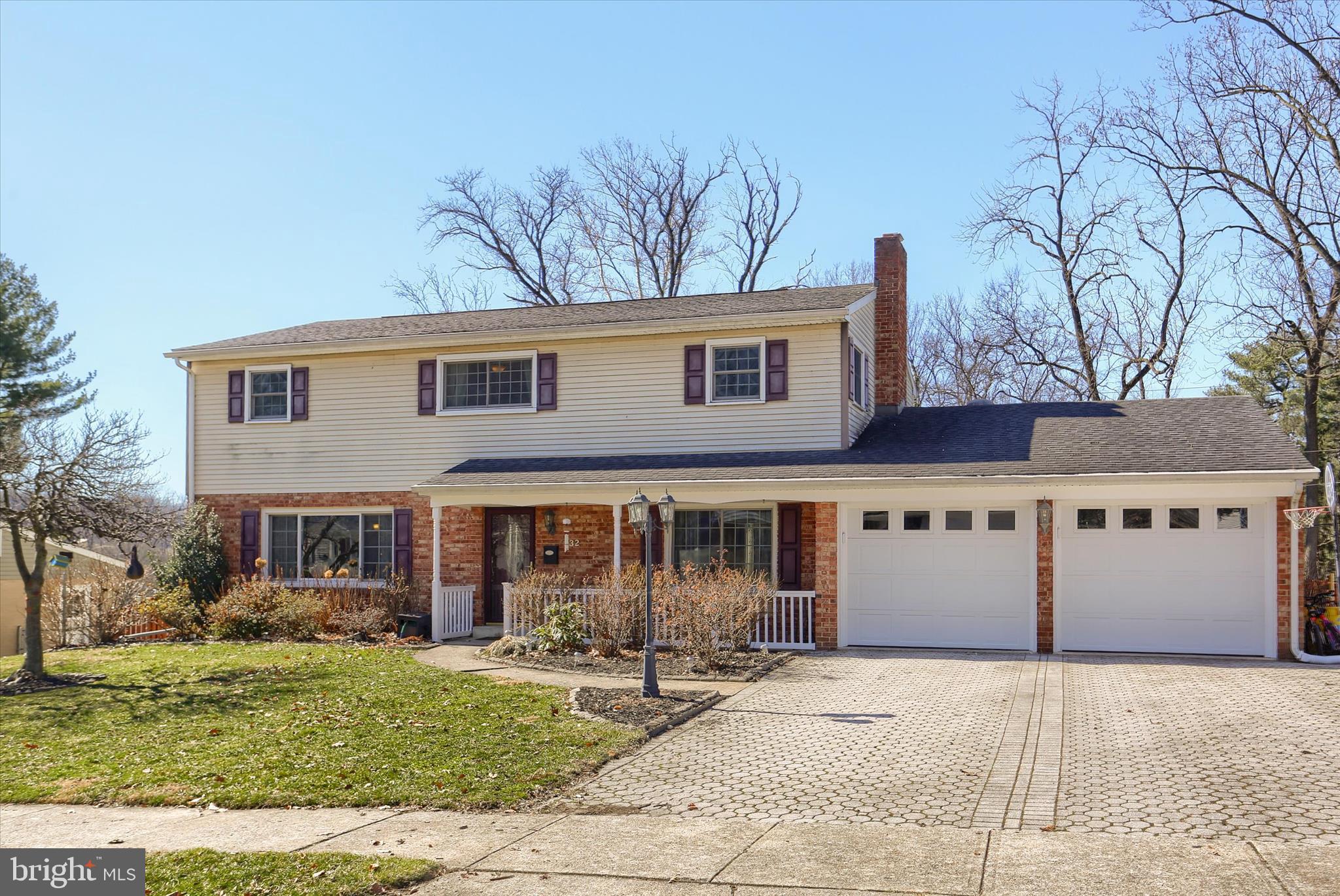 232 WINDING WAY