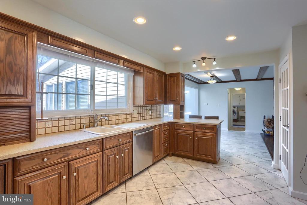 232 WINDING WAY