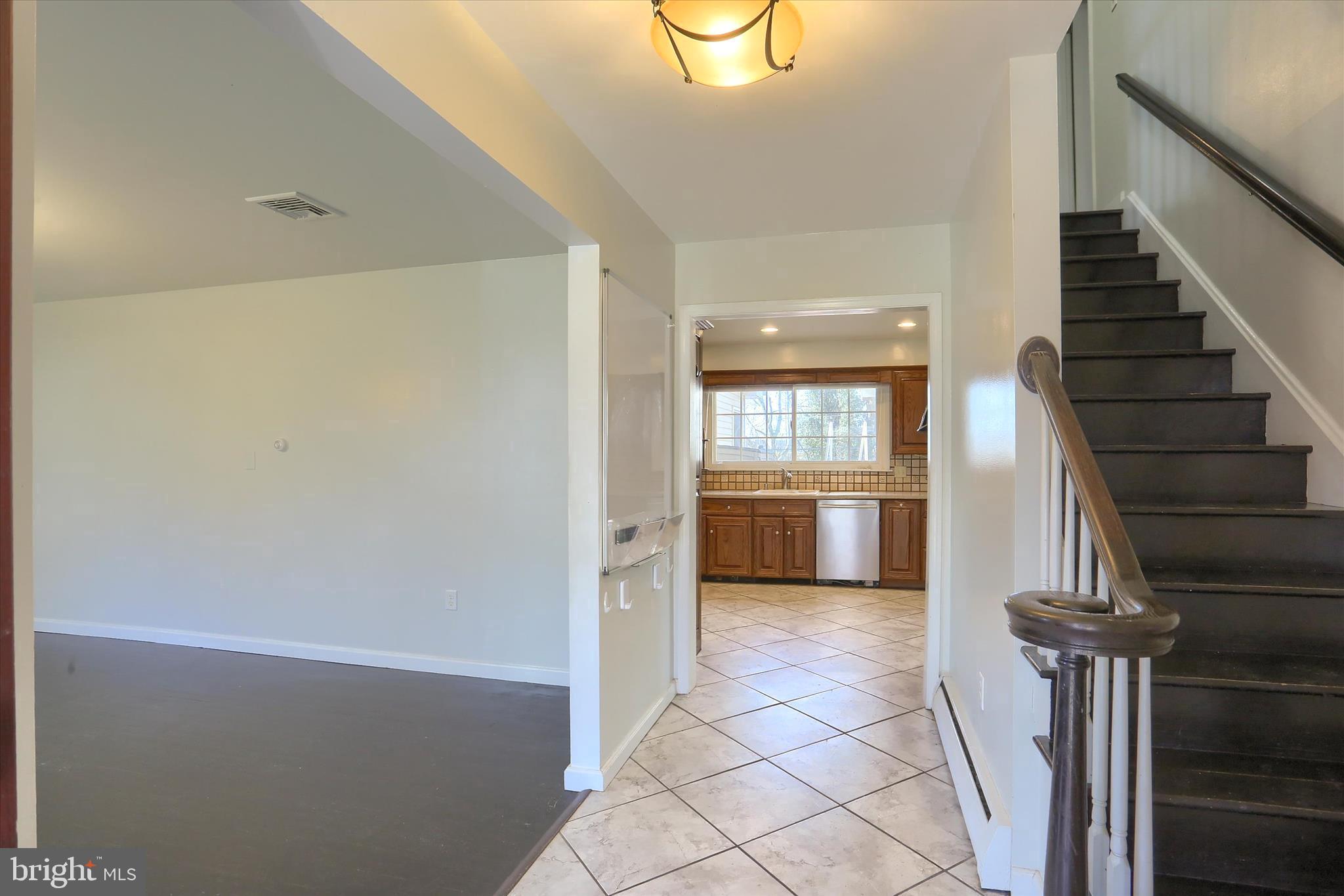 232 WINDING WAY