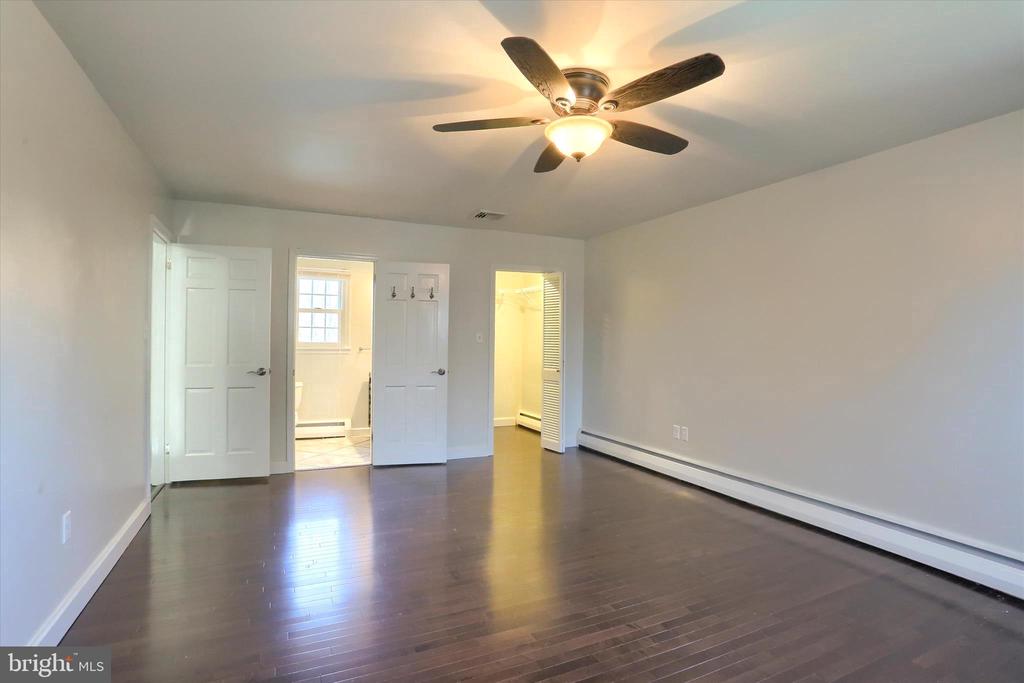 232 WINDING WAY