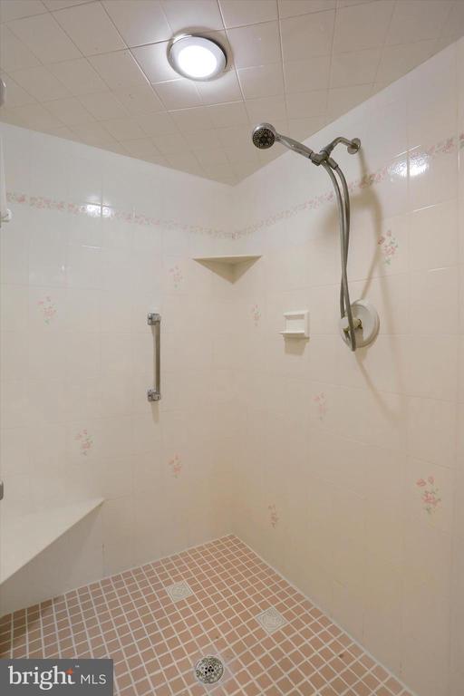 232 WINDING WAY