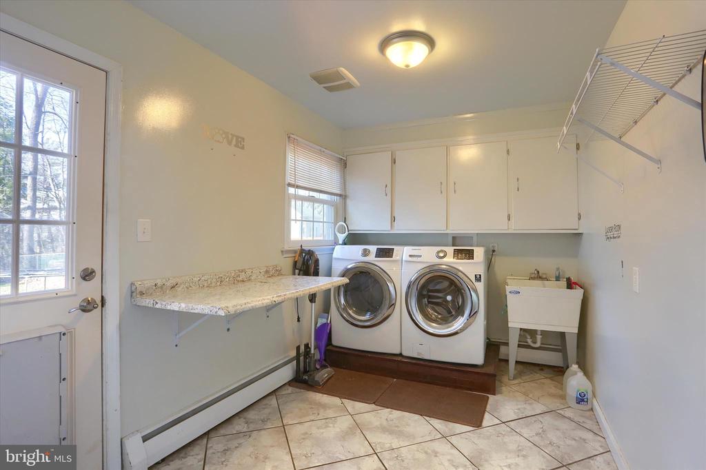232 WINDING WAY