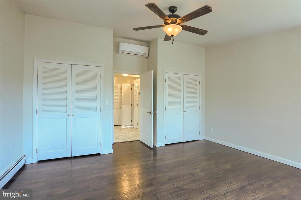 232 WINDING WAY