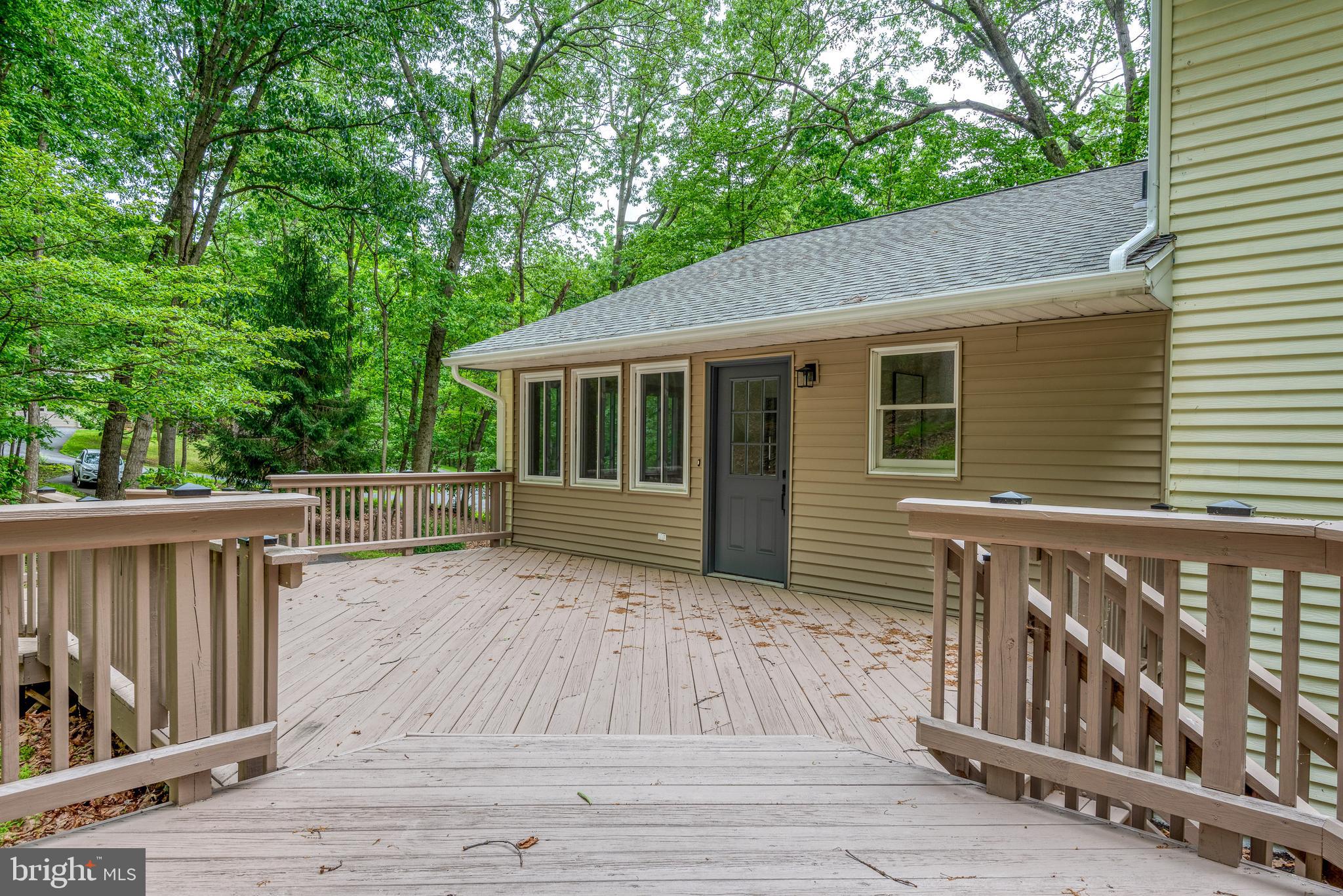 600 ROCKY DRIVE