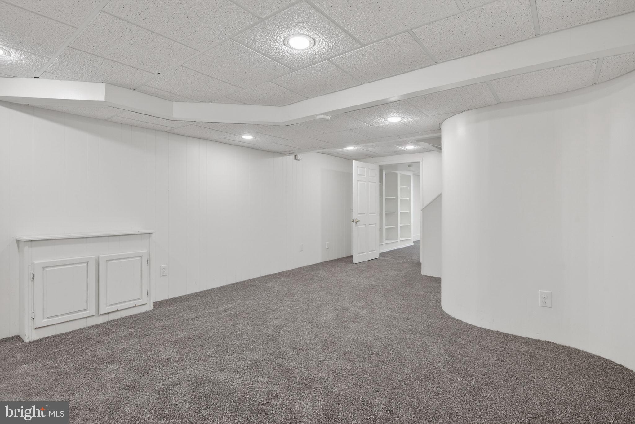 600 ROCKY DRIVE