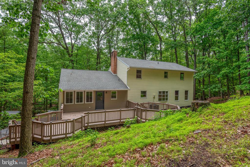 600 ROCKY DRIVE