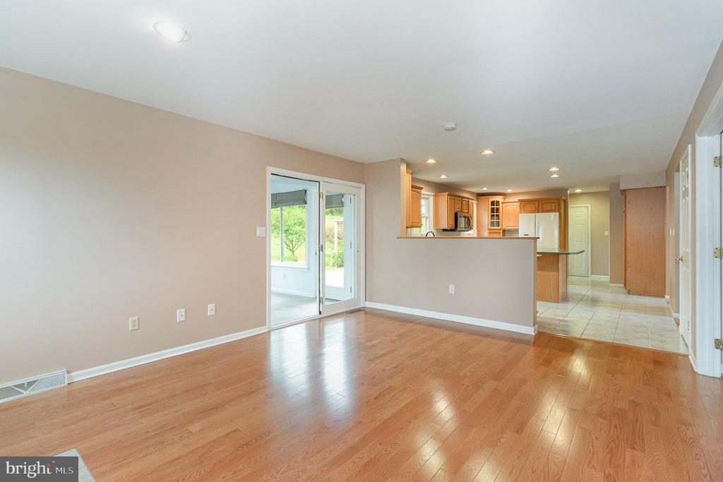 1442 OLD RELIANCE ROAD