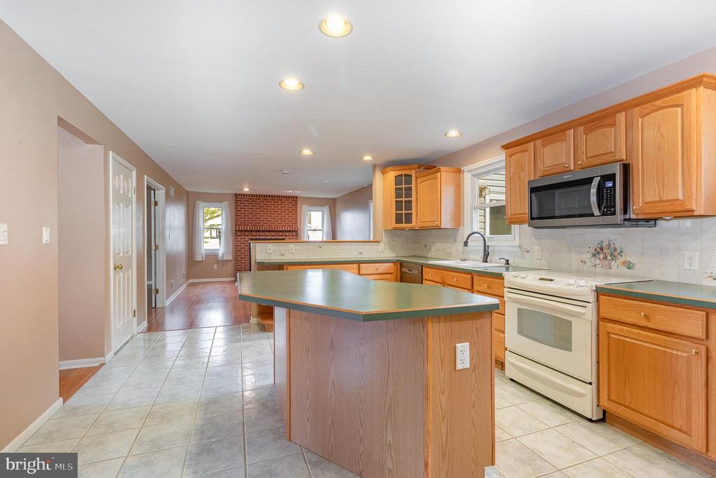 1442 OLD RELIANCE ROAD