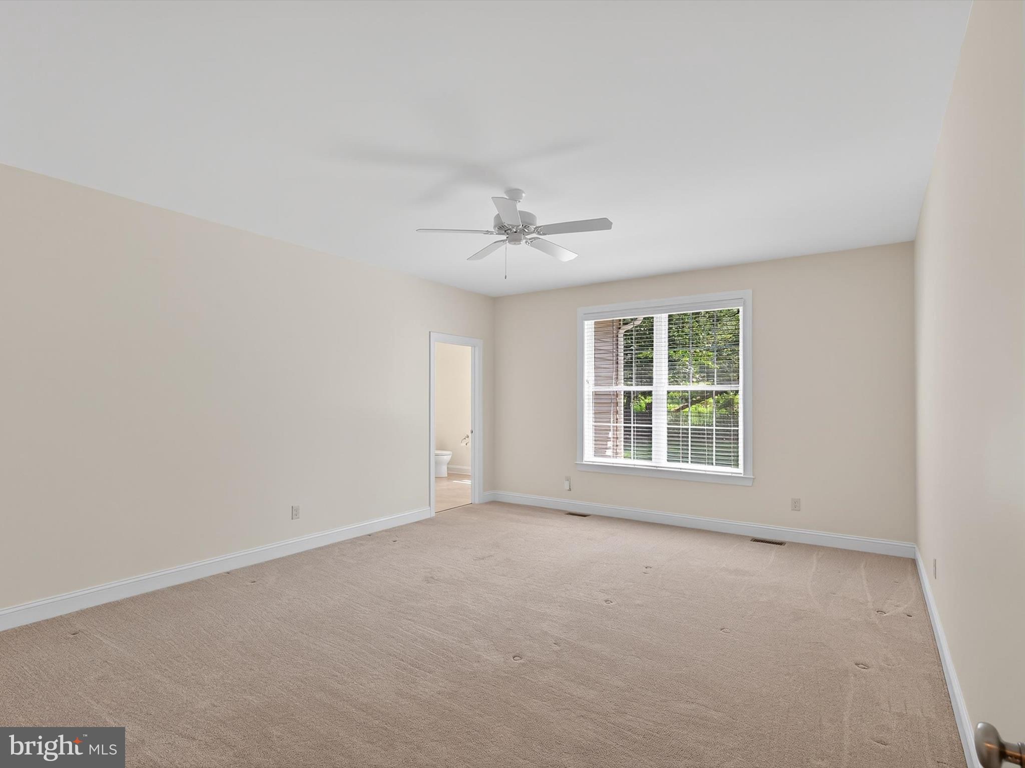 2400 MOCKINGBIRD DRIVE