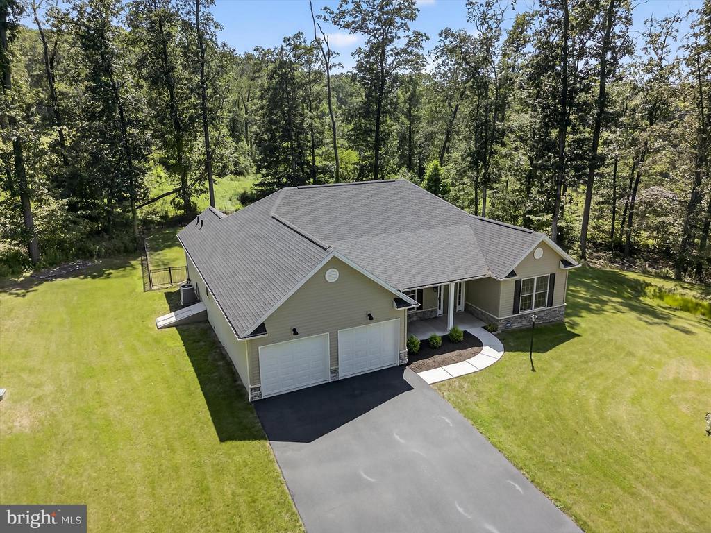 2400 MOCKINGBIRD DRIVE