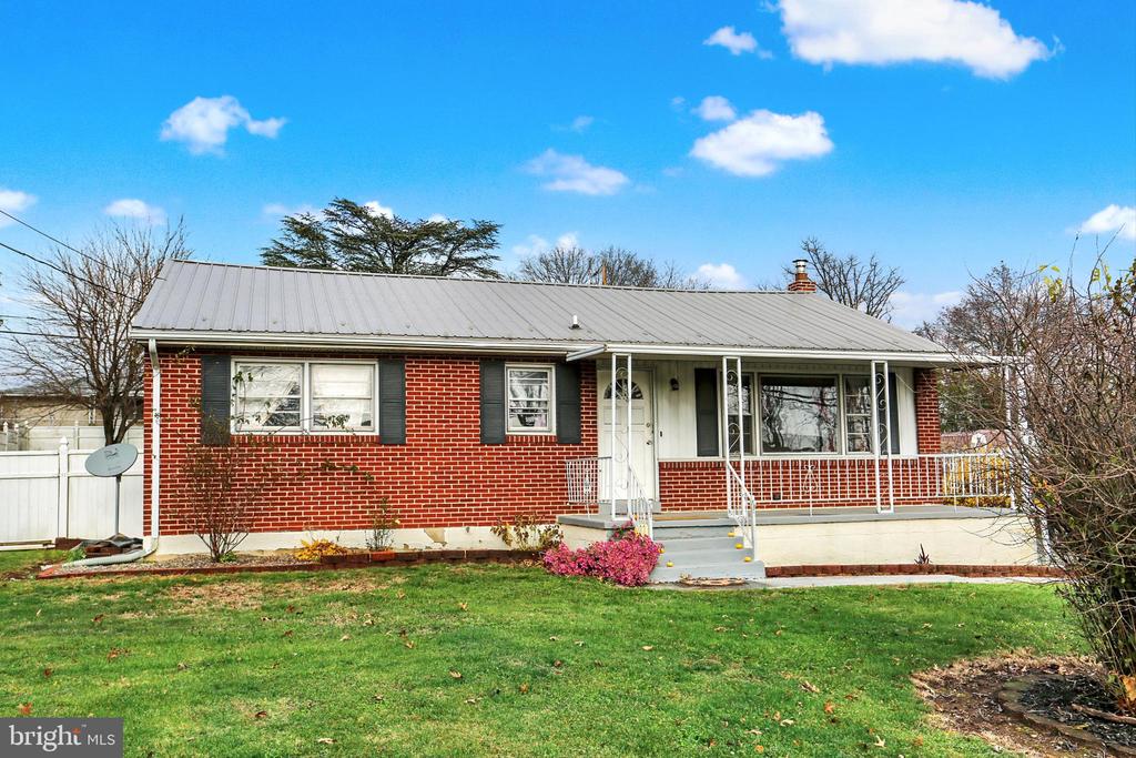 2588 SPRING GARDEN DRIVE