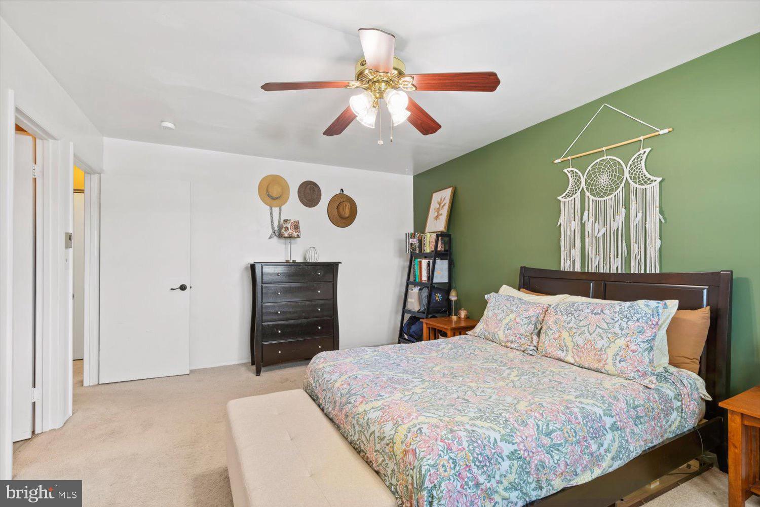 2856 PEBBLEBROOK DRIVE