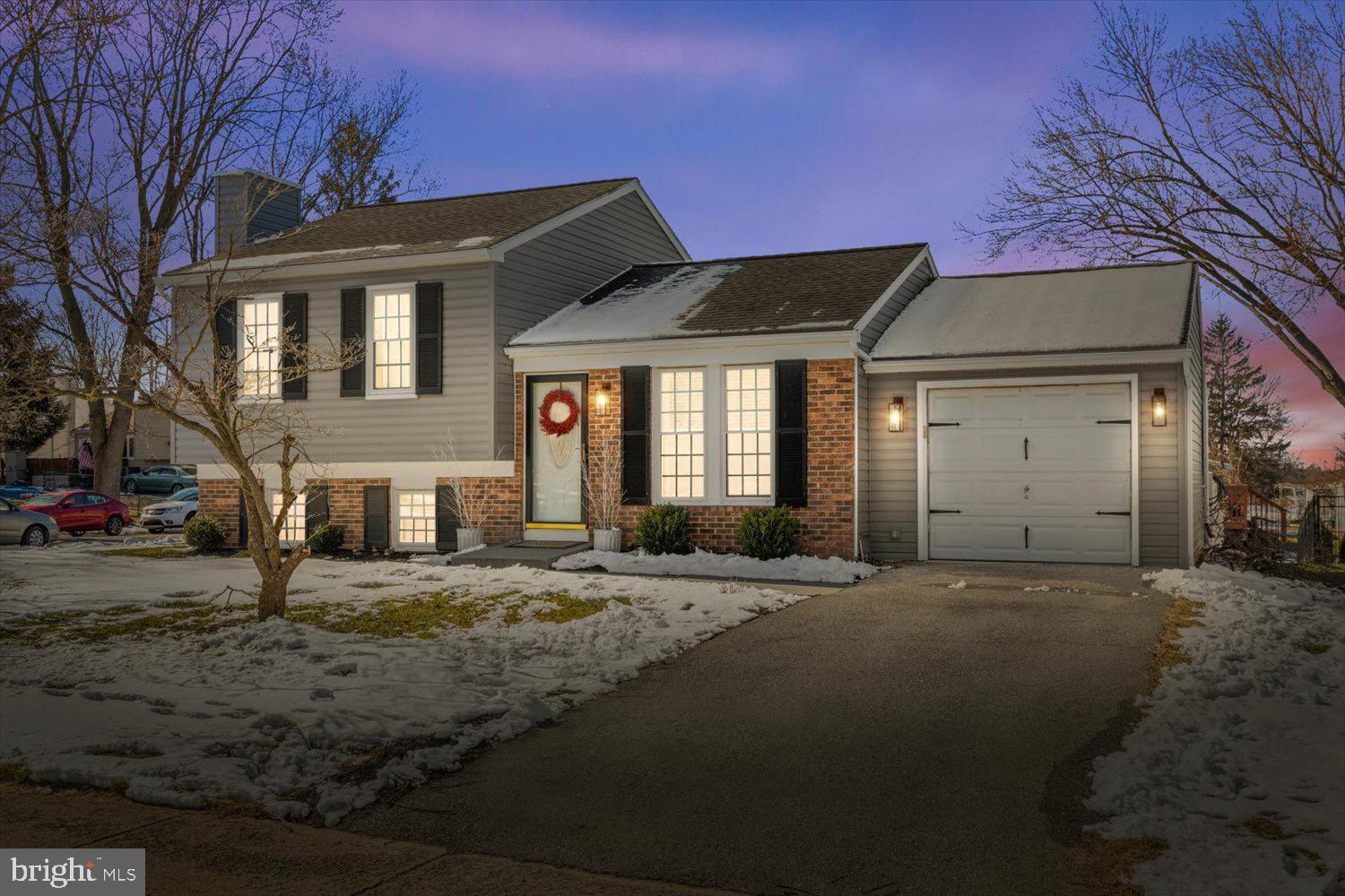 2856 PEBBLEBROOK DRIVE