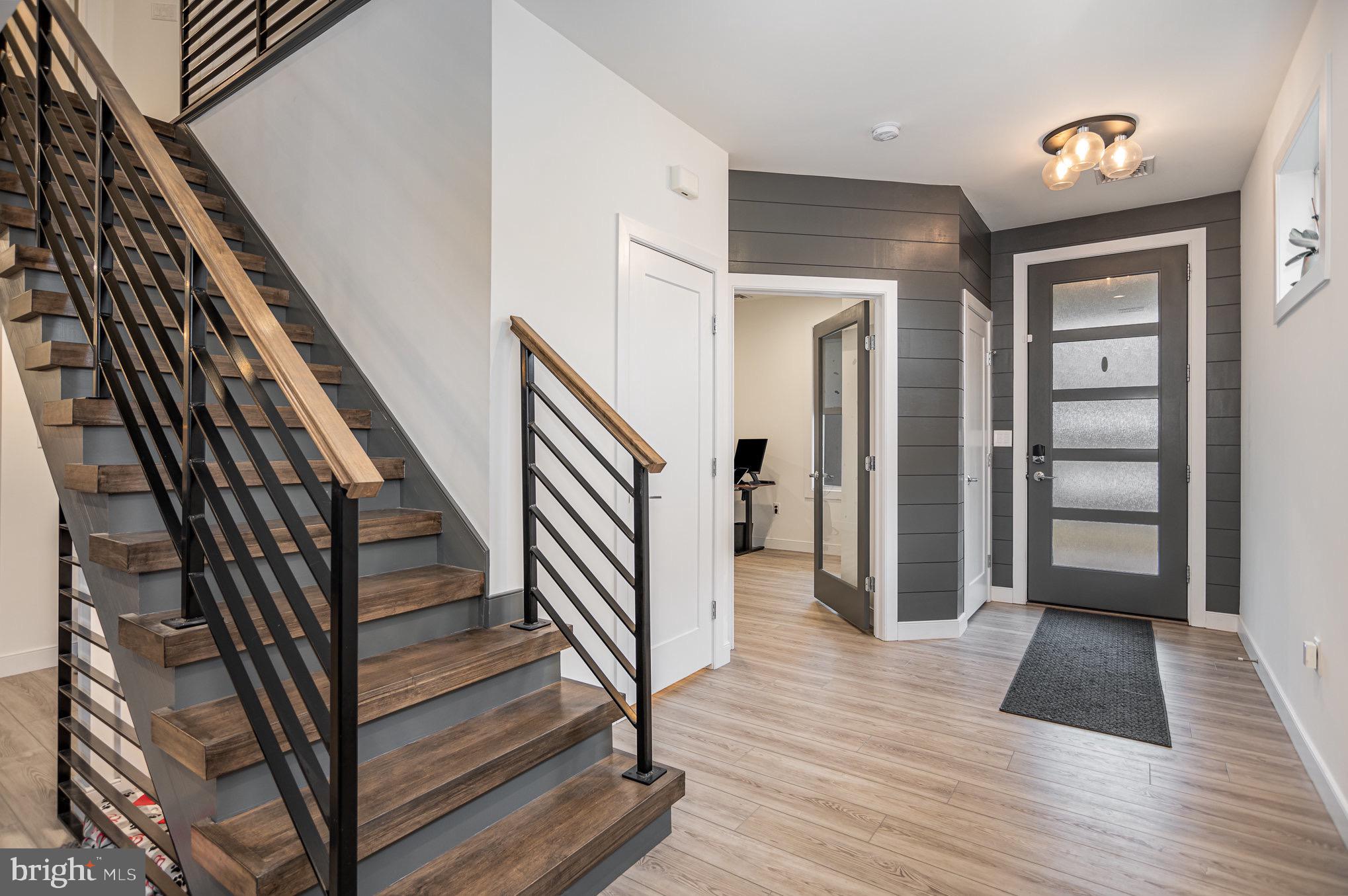 1415 HEATHERWOOD DRIVE