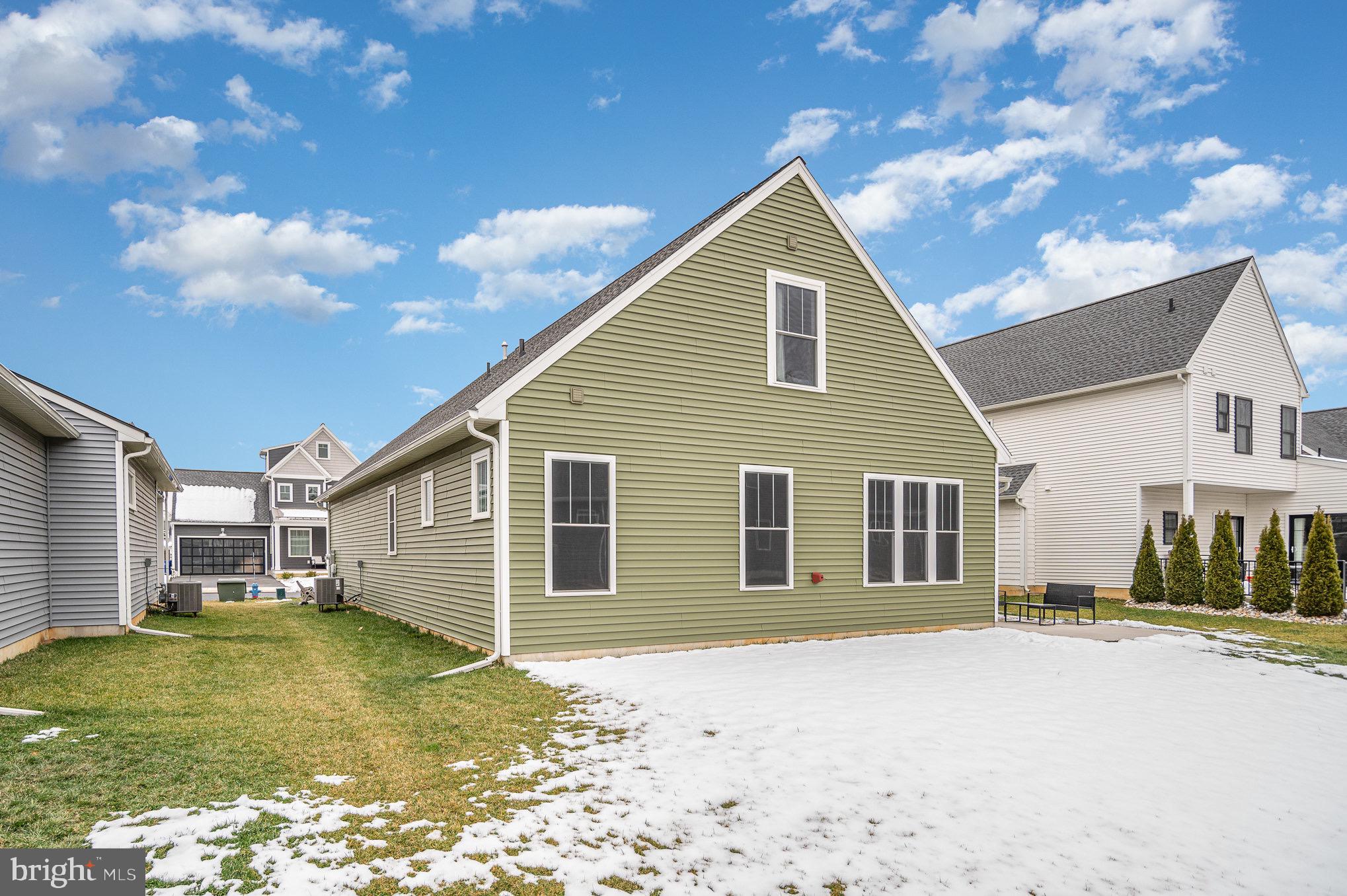 1415 HEATHERWOOD DRIVE