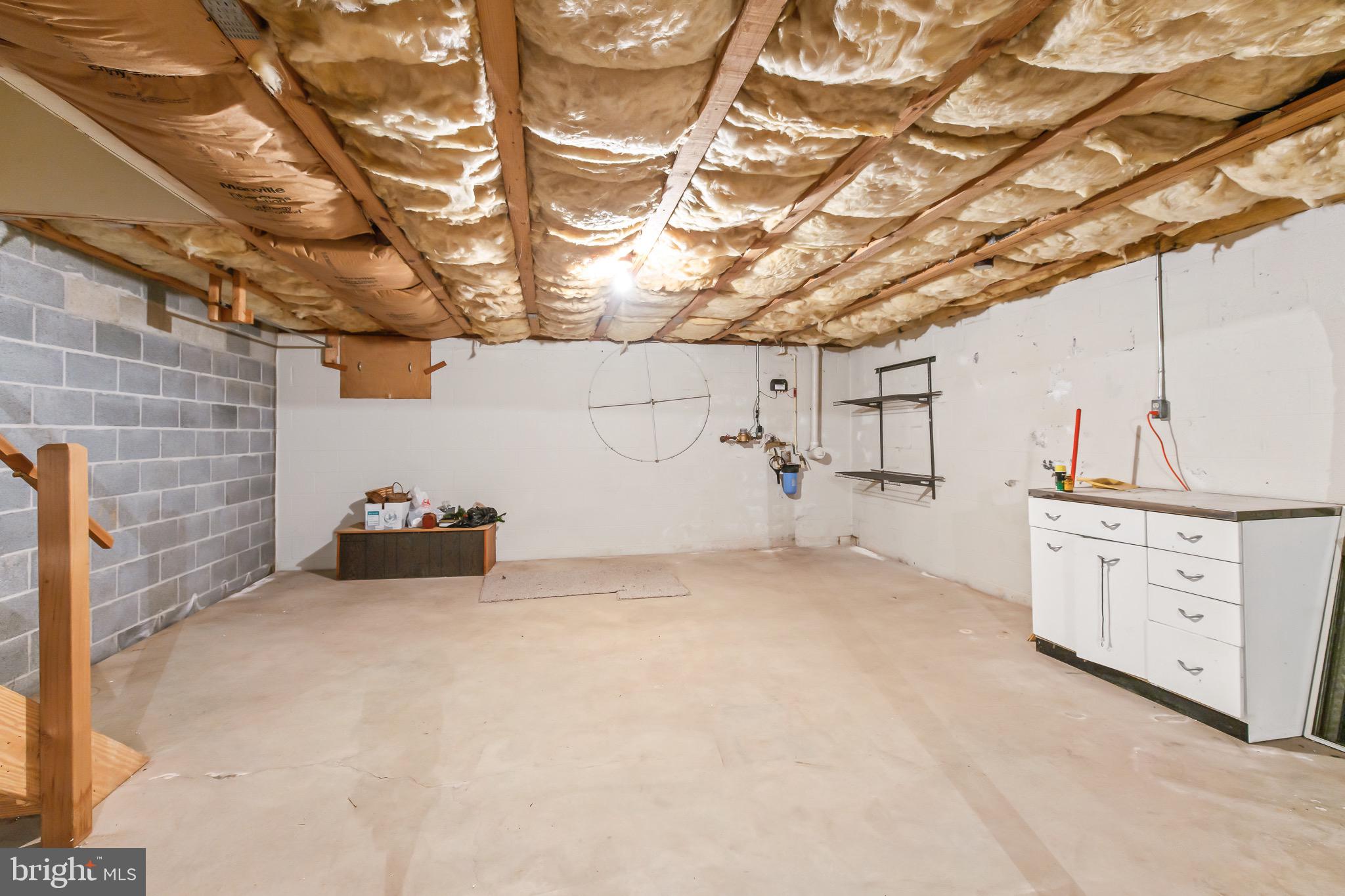 6476 LINCOLN COURT