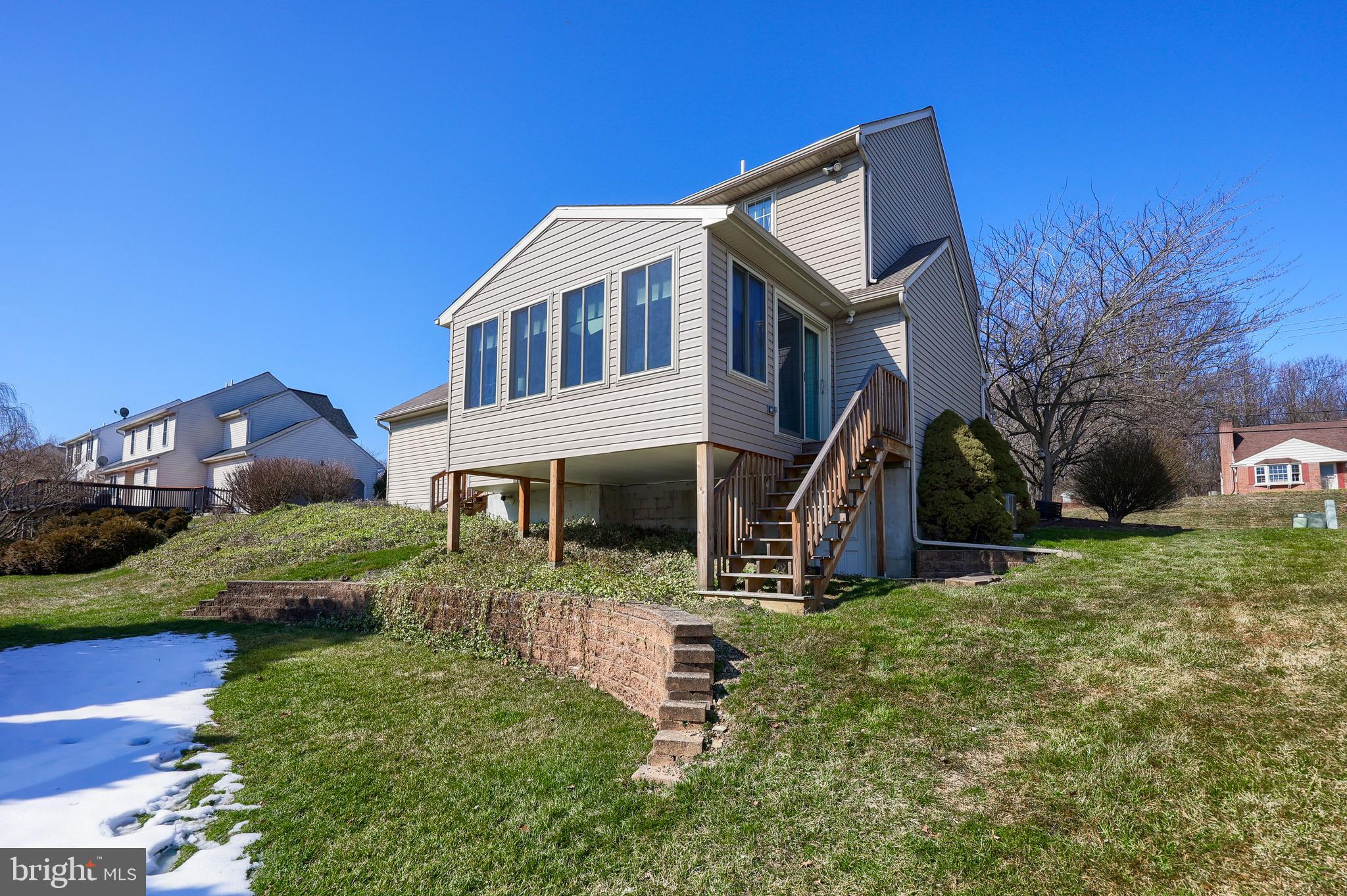 2378 SPRING VALLEY ROAD
