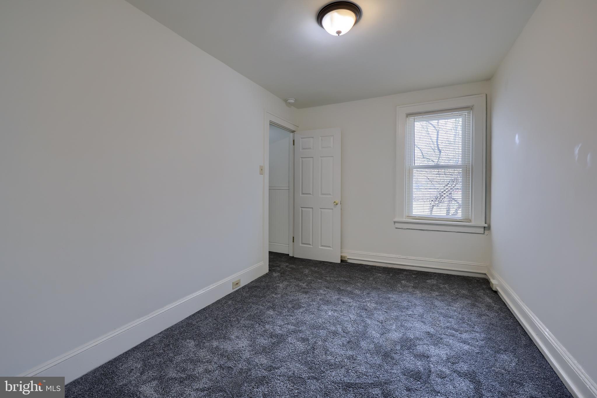 619 NEW GREEN STREET