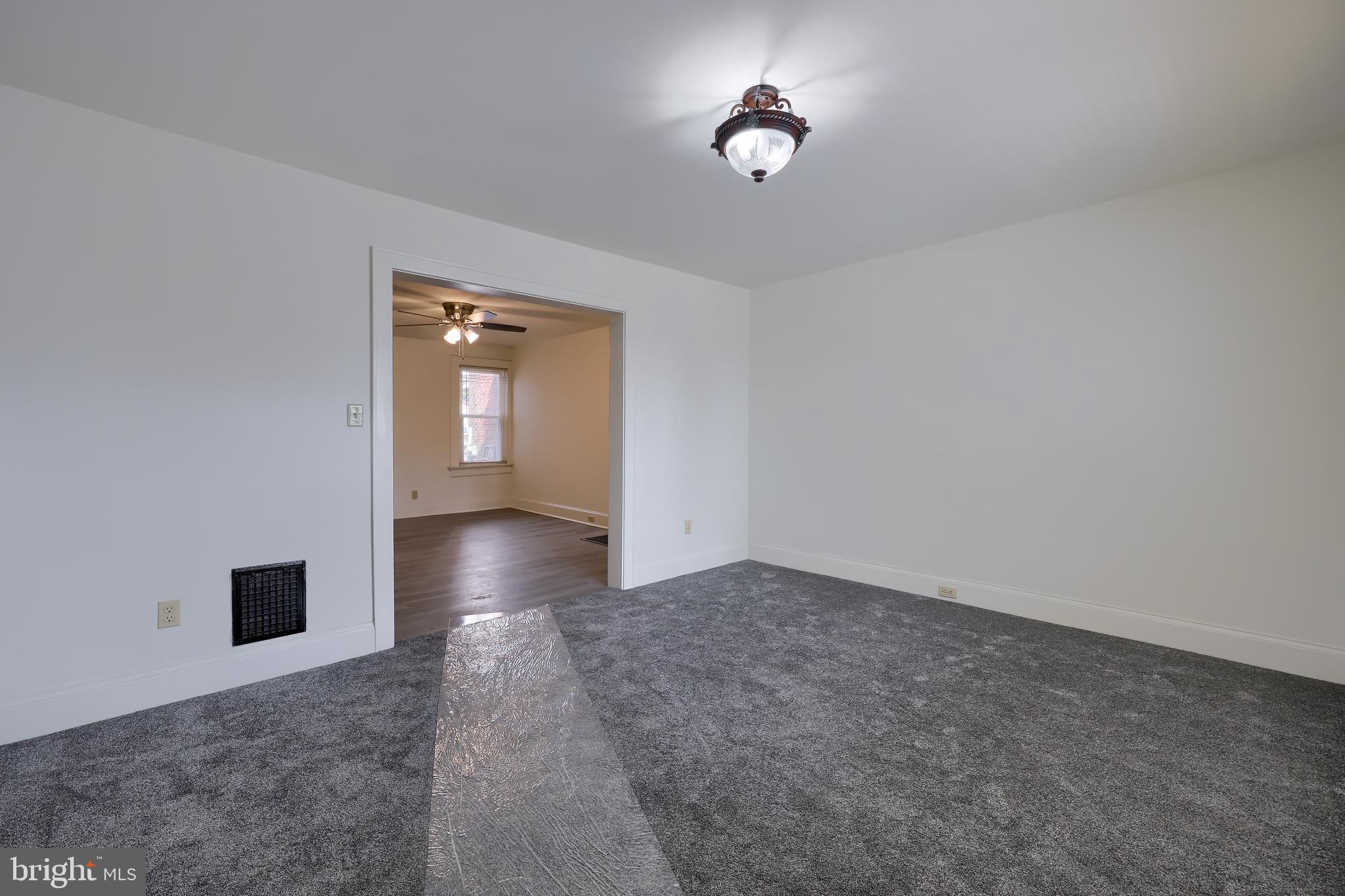 619 NEW GREEN STREET