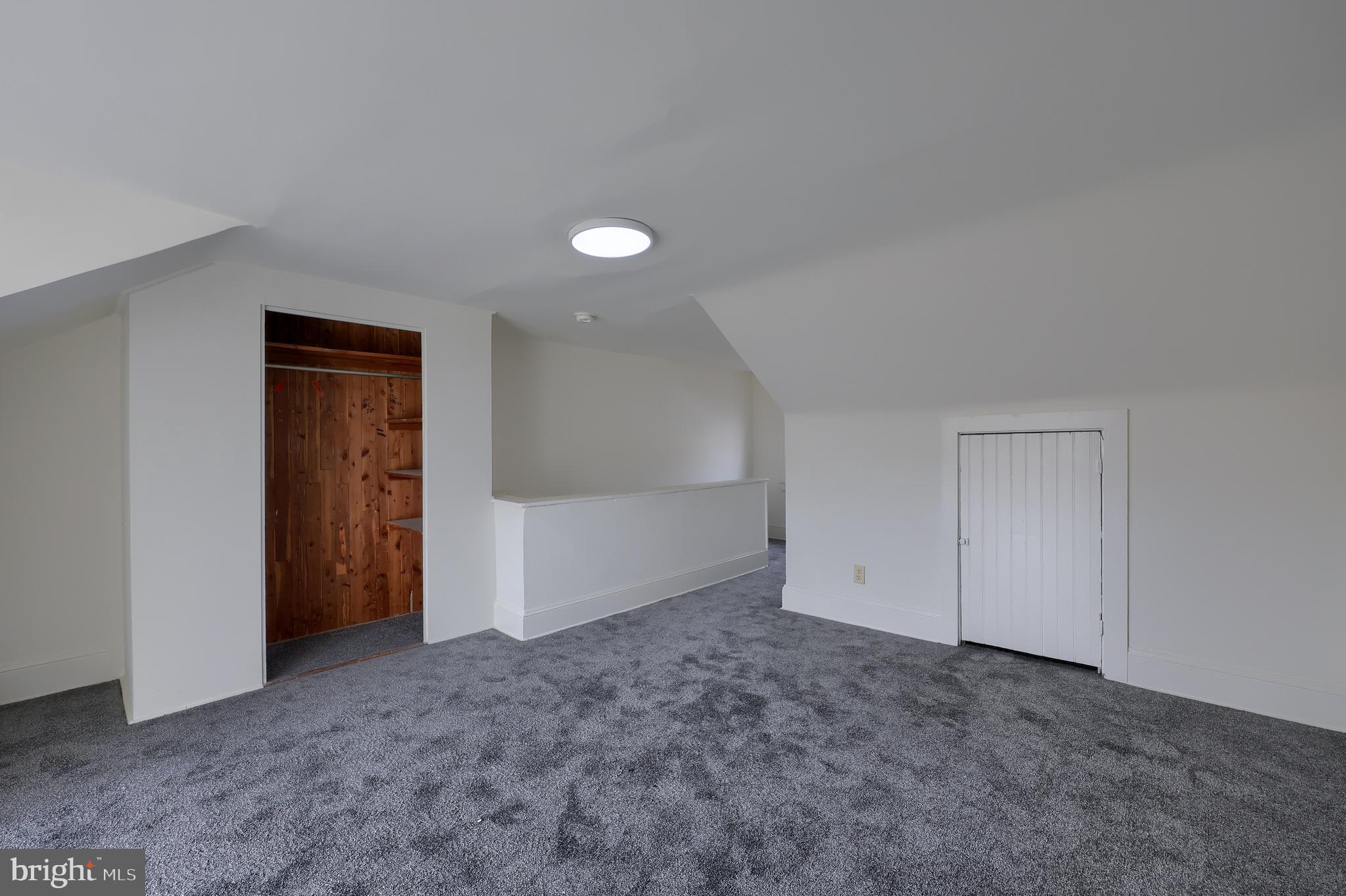 619 NEW GREEN STREET