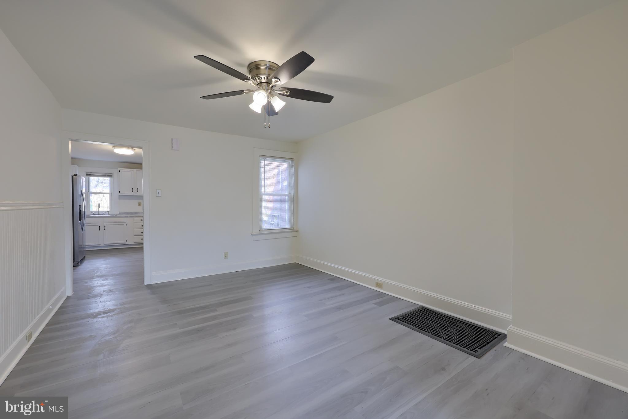 619 NEW GREEN STREET