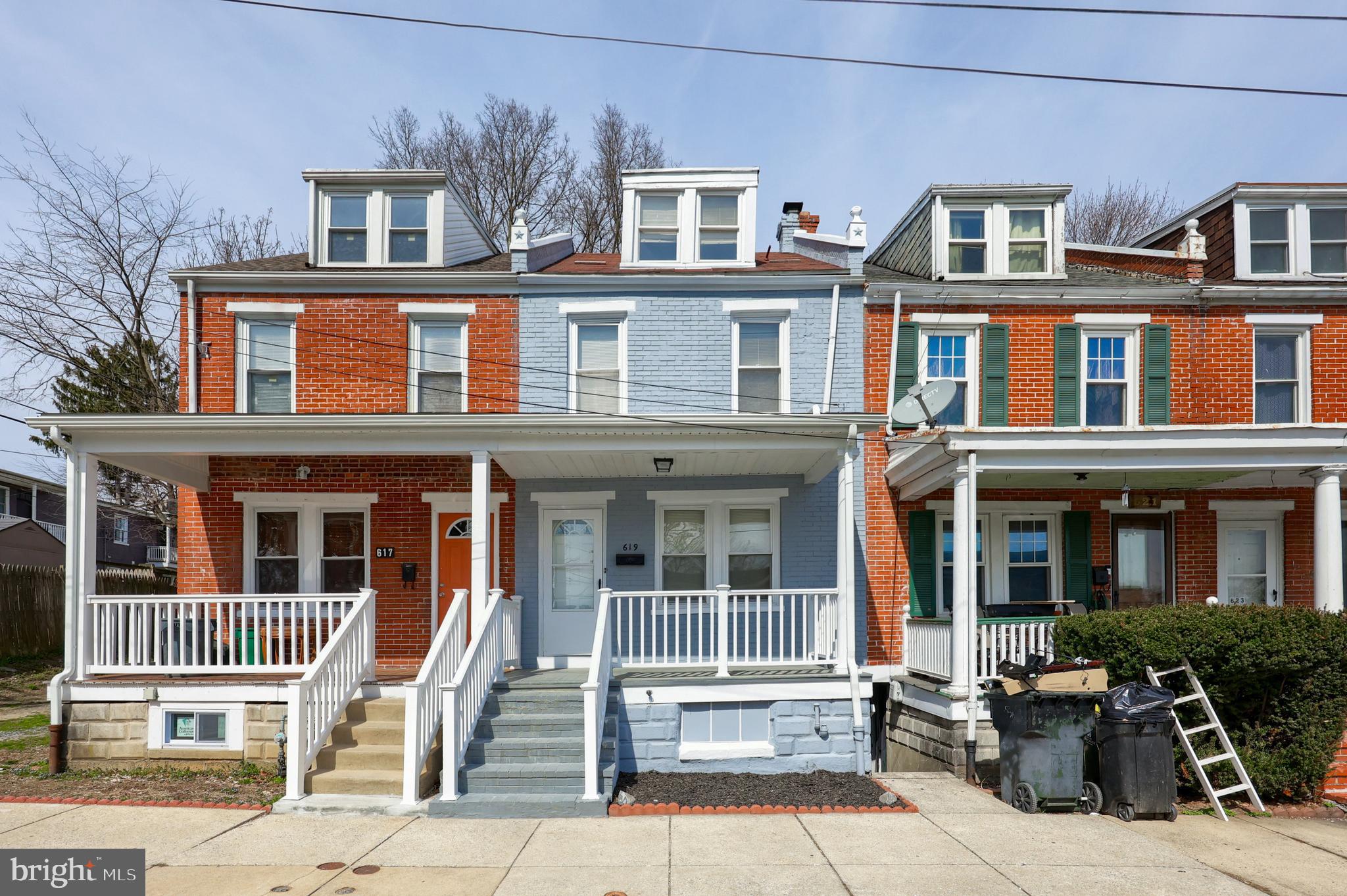 619 NEW GREEN STREET