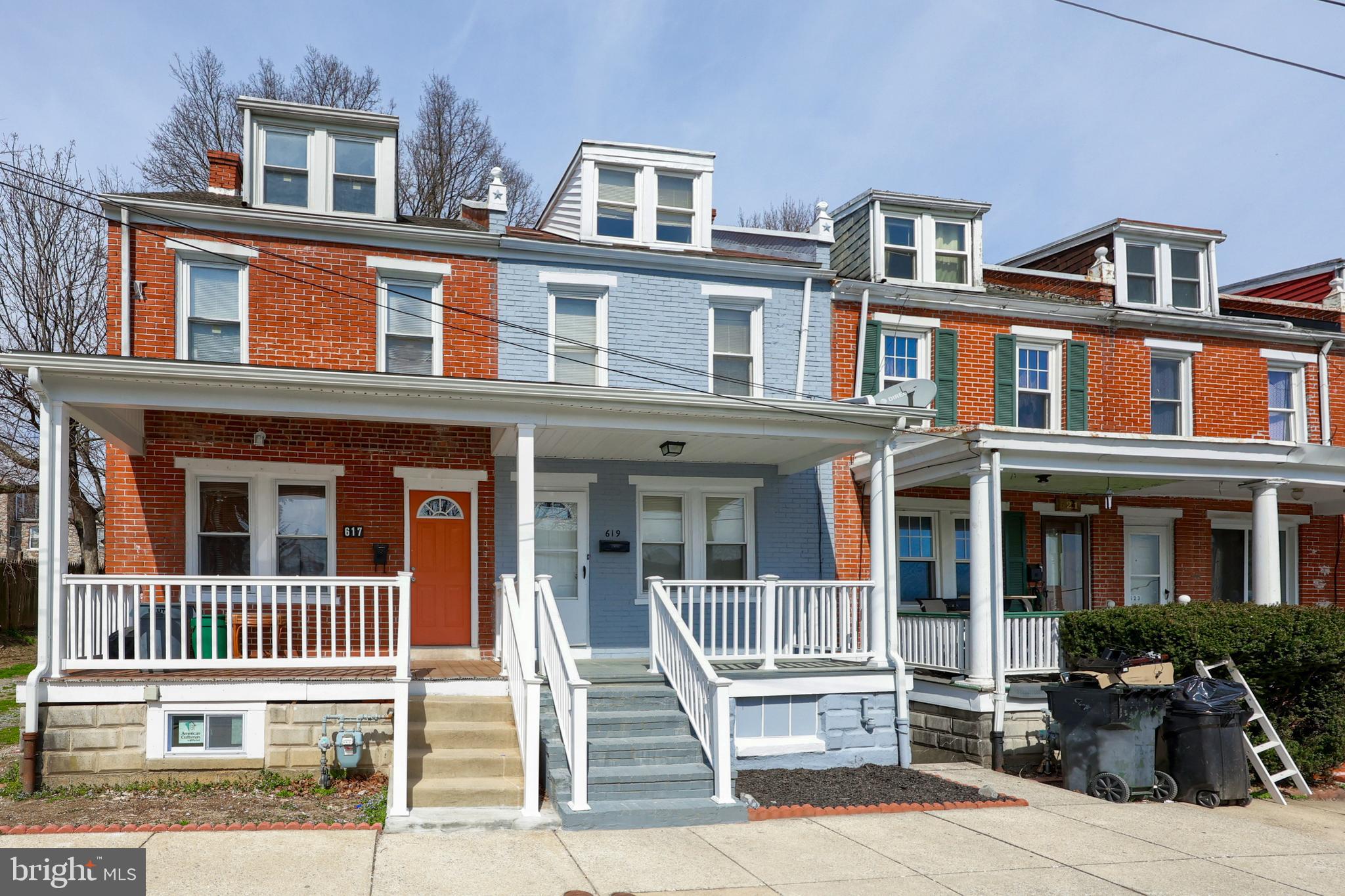 619 NEW GREEN STREET