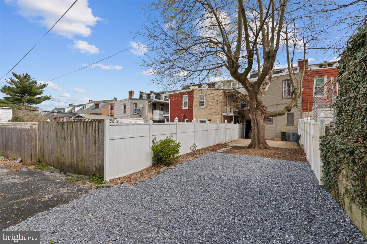 116 N RESERVOIR STREET