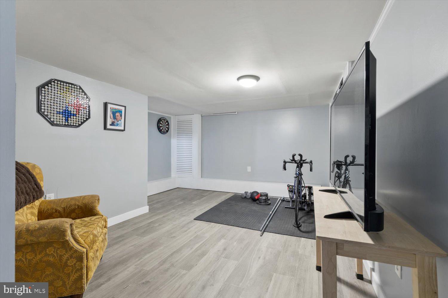 1021 EDGEMOOR COURT