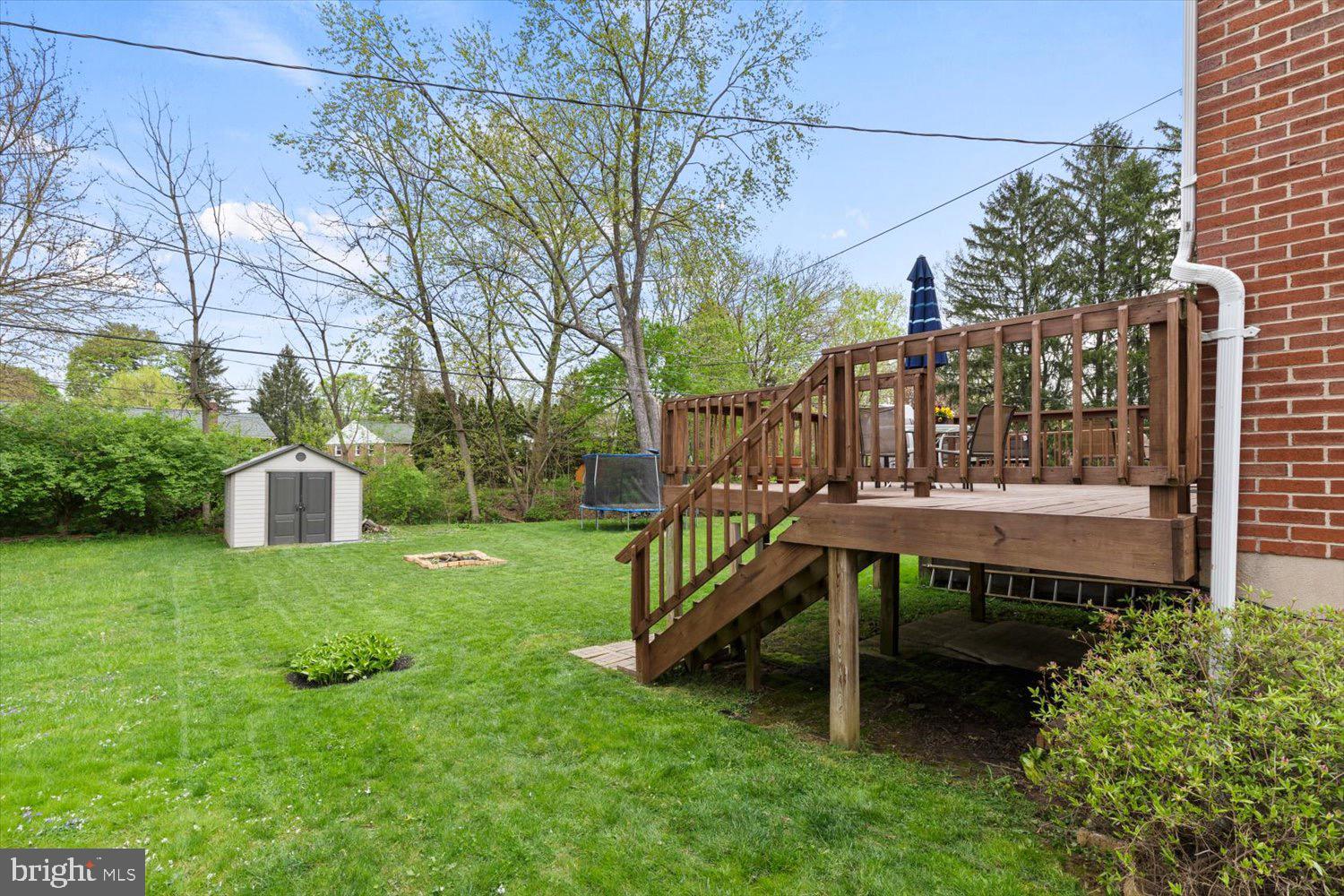 1021 EDGEMOOR COURT