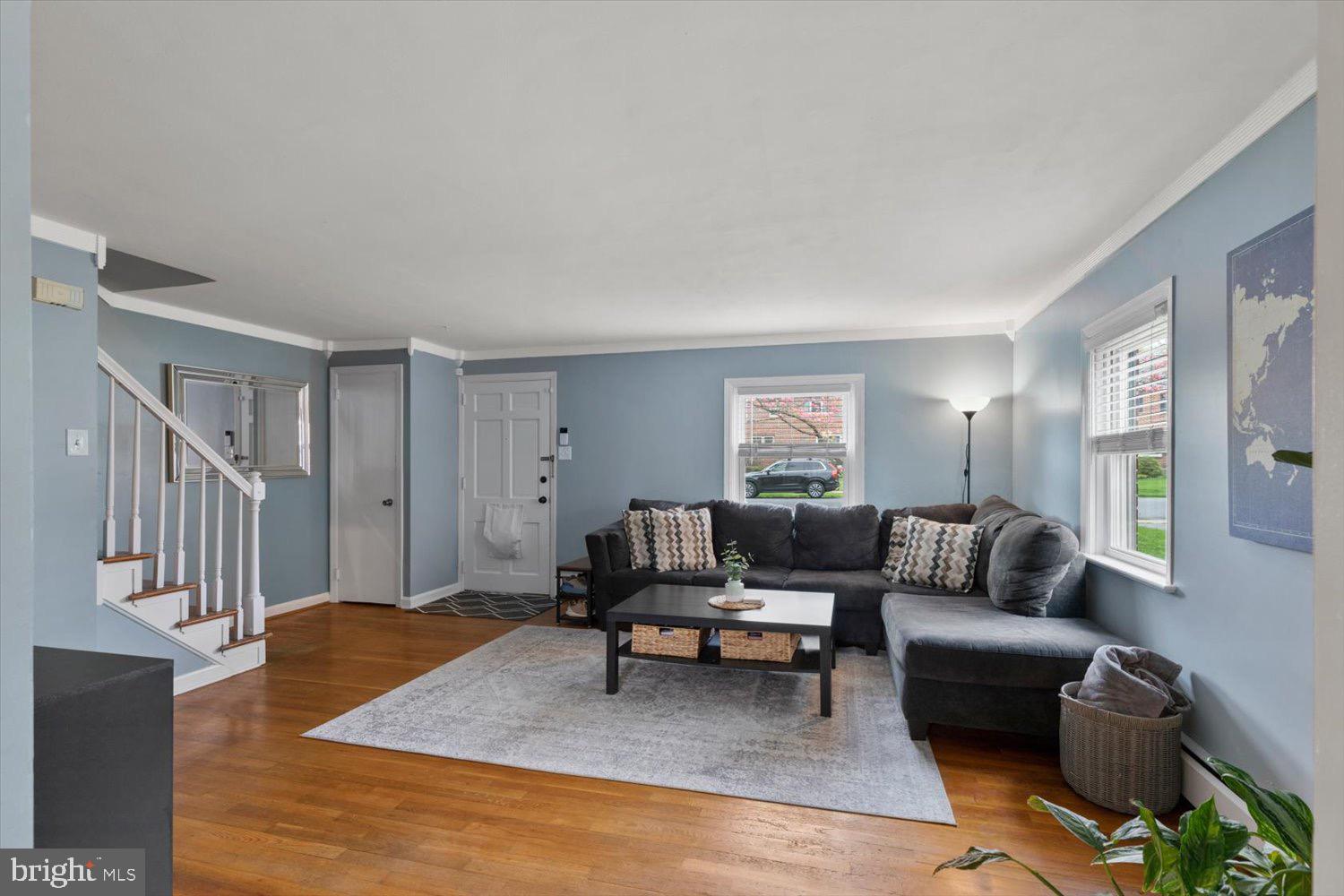 1021 EDGEMOOR COURT