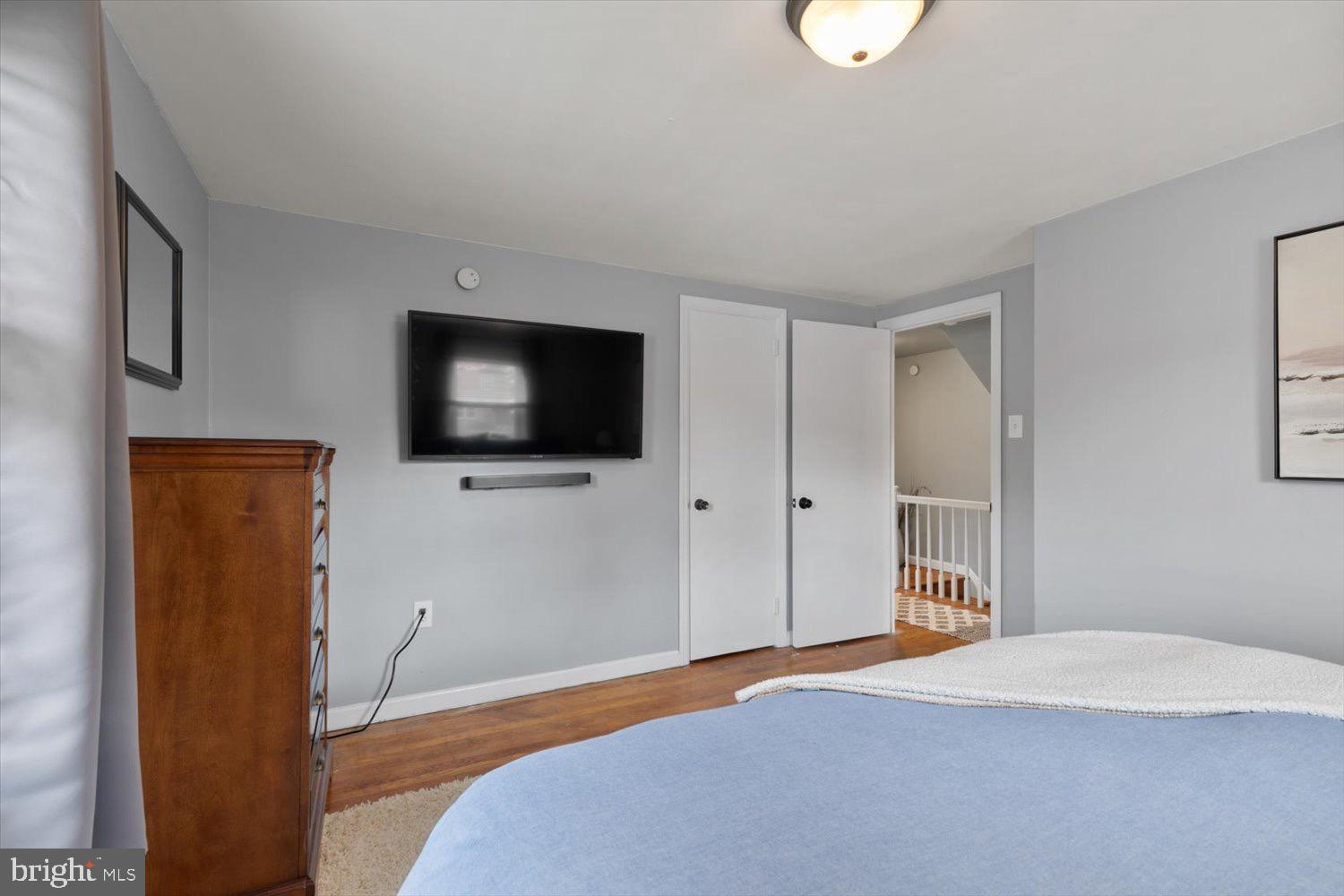 1021 EDGEMOOR COURT