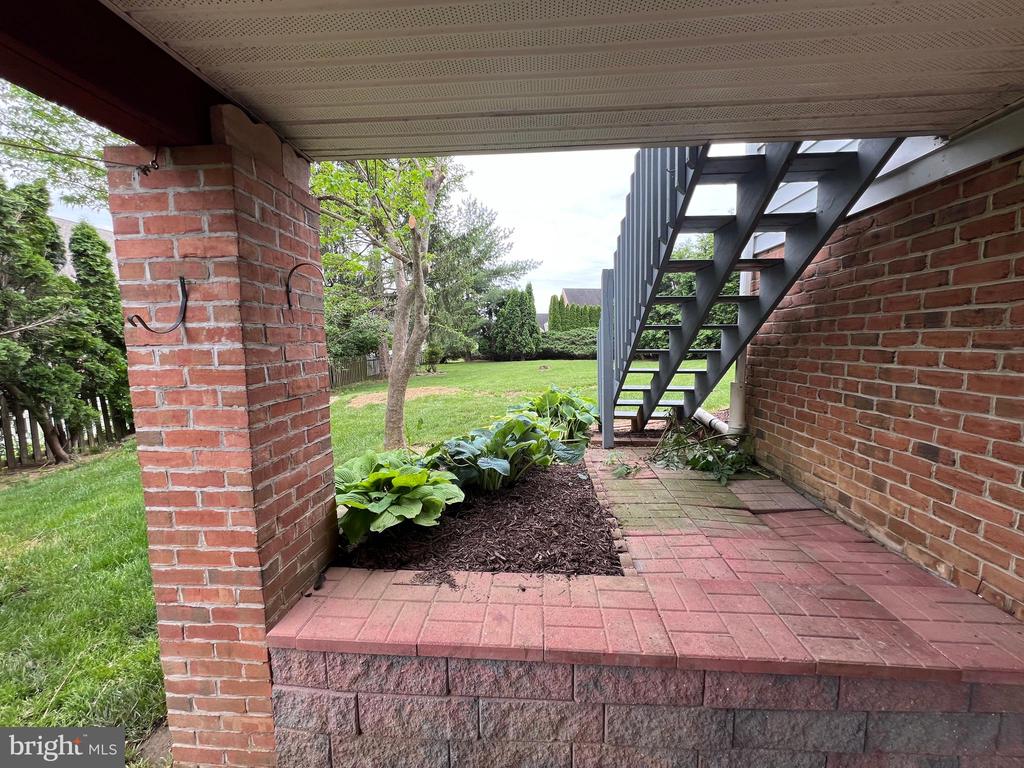 232 PROVIDENCE PLACE