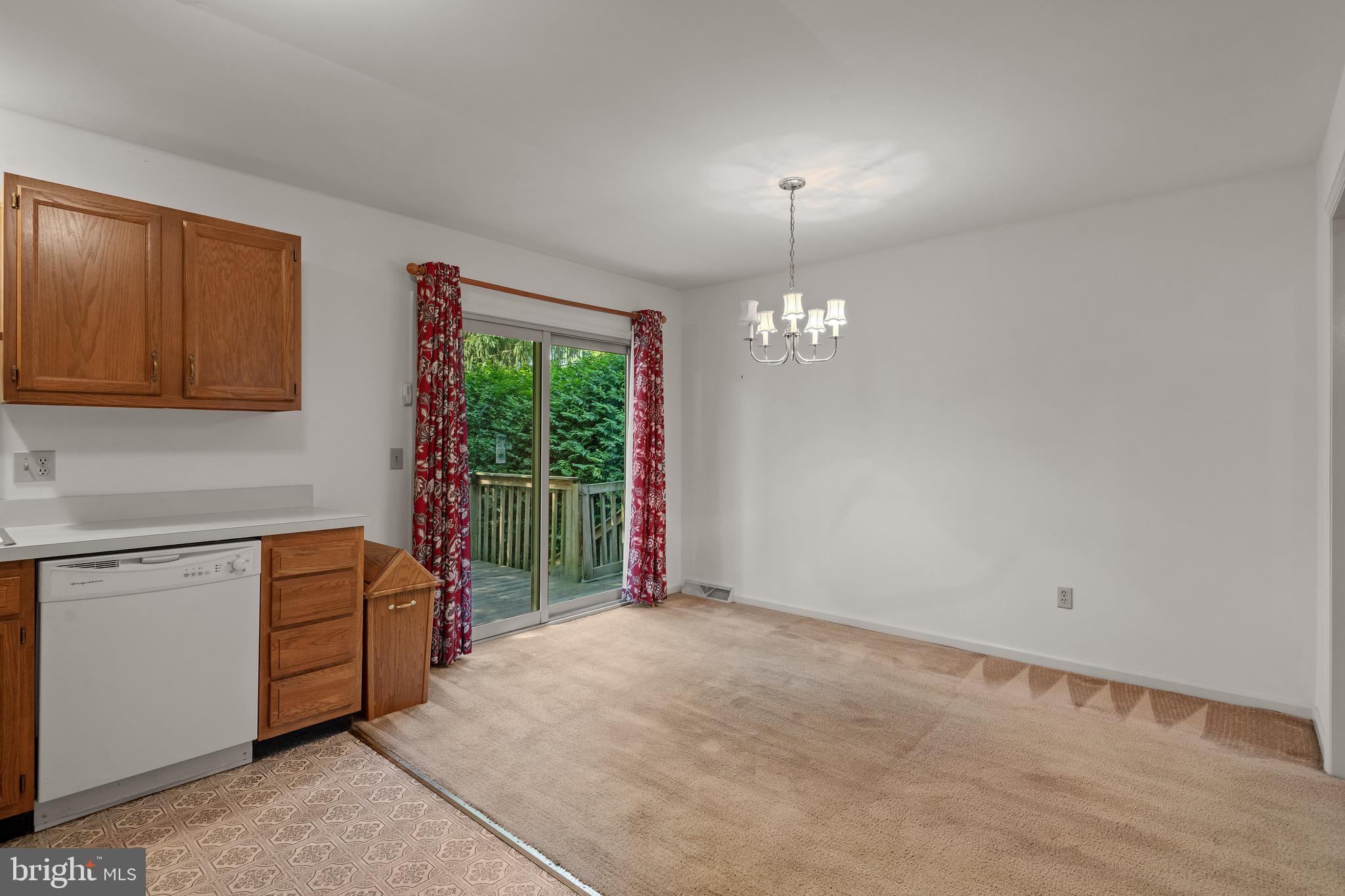 18 CLARENDON DRIVE