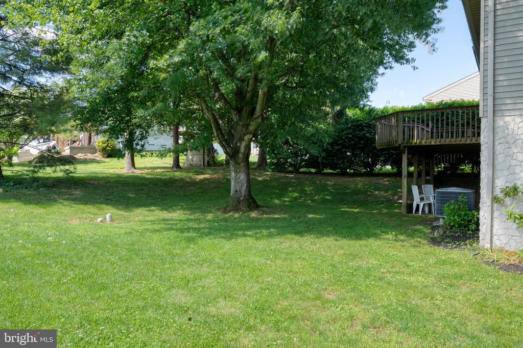 18 CLARENDON DRIVE
