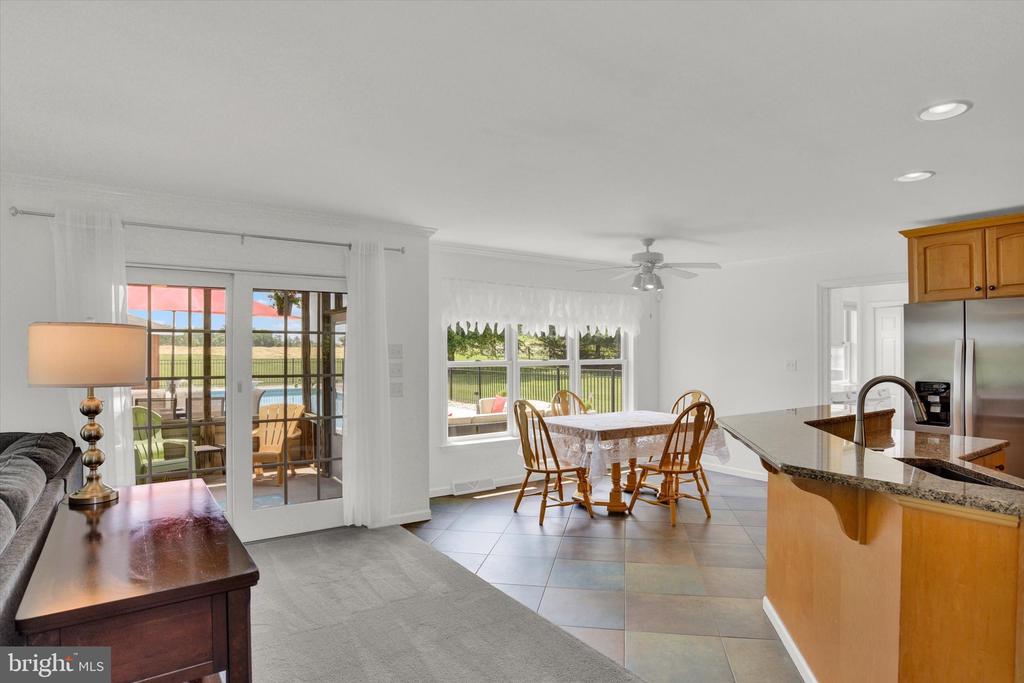 284 TRAIL ROAD N