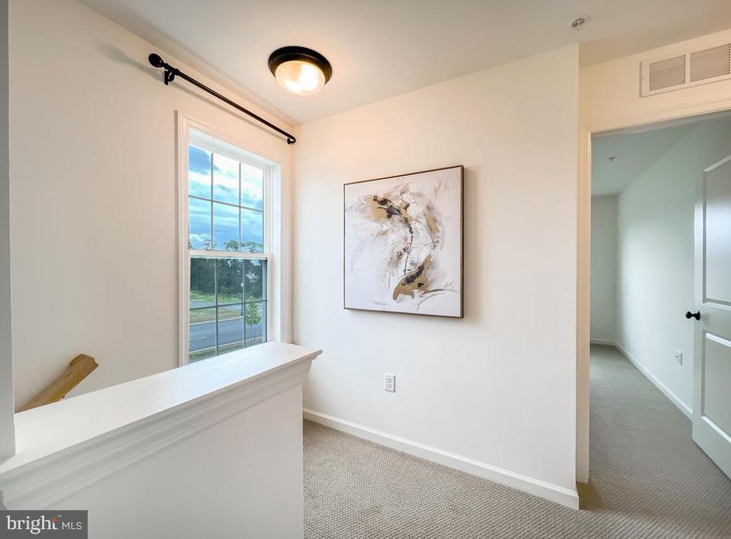 2411 ARTESIAN WAY