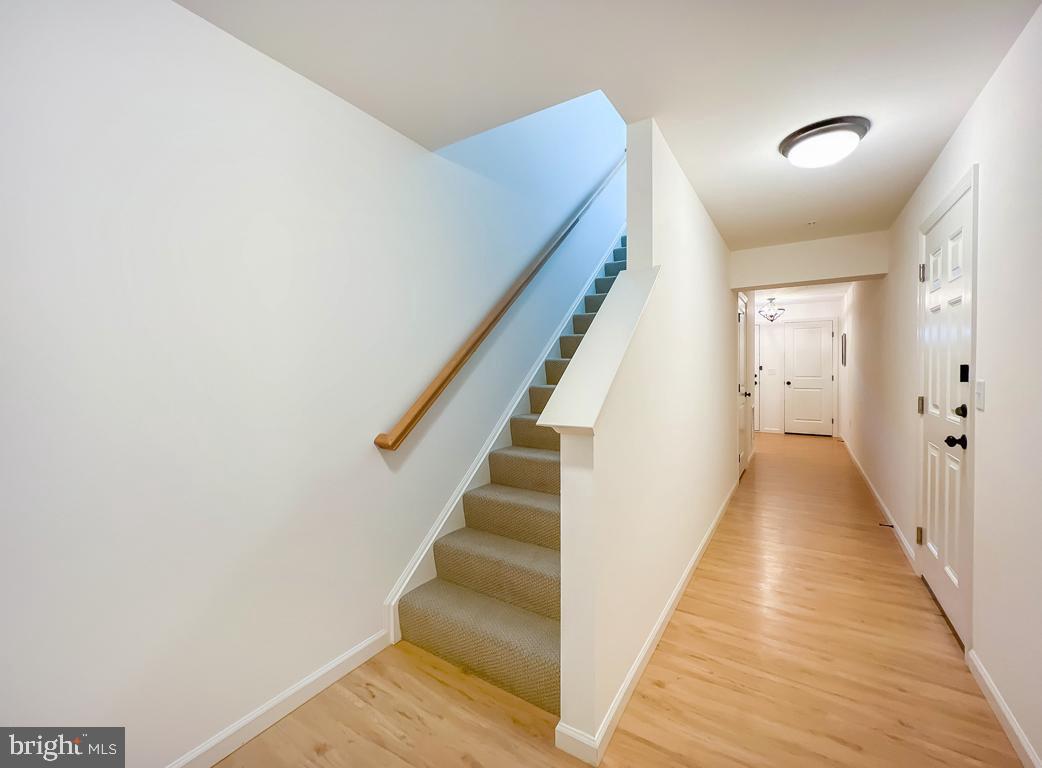2411 ARTESIAN WAY