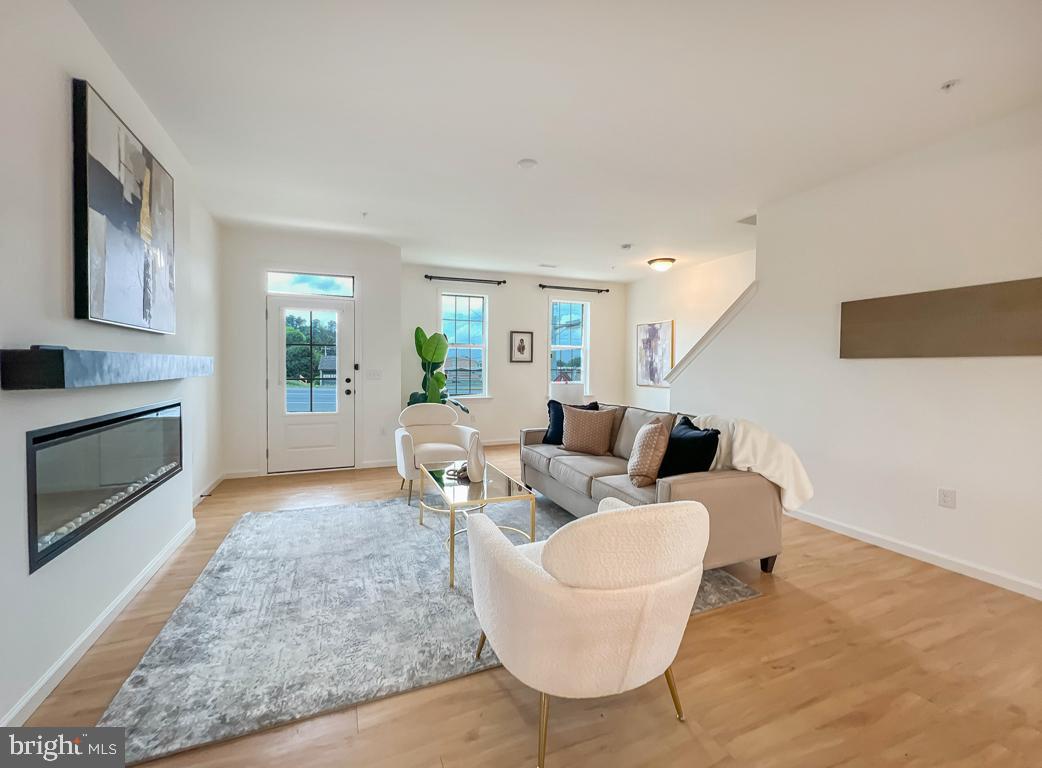 2411 ARTESIAN WAY