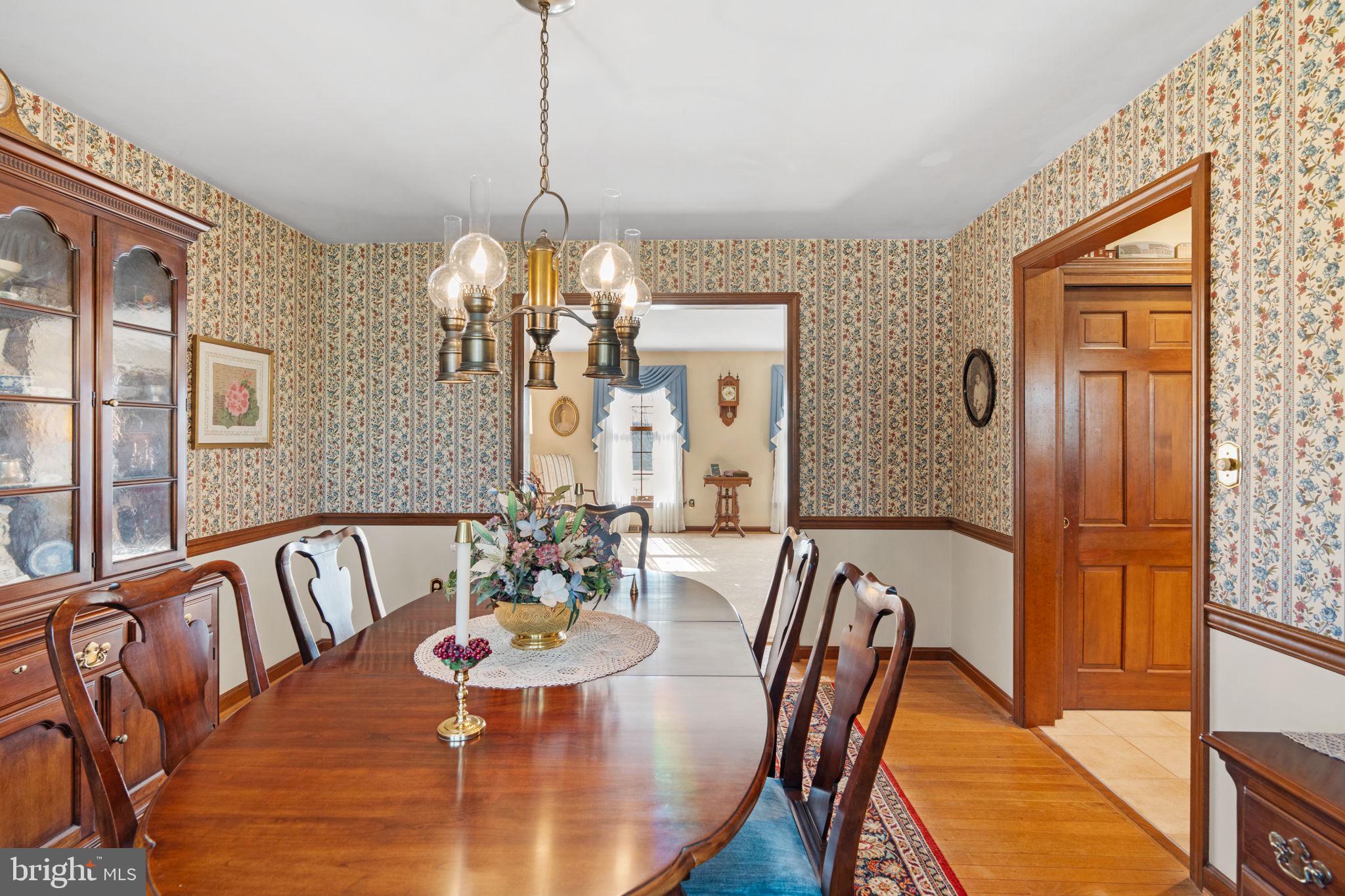 1121 OLD EAGLE ROAD