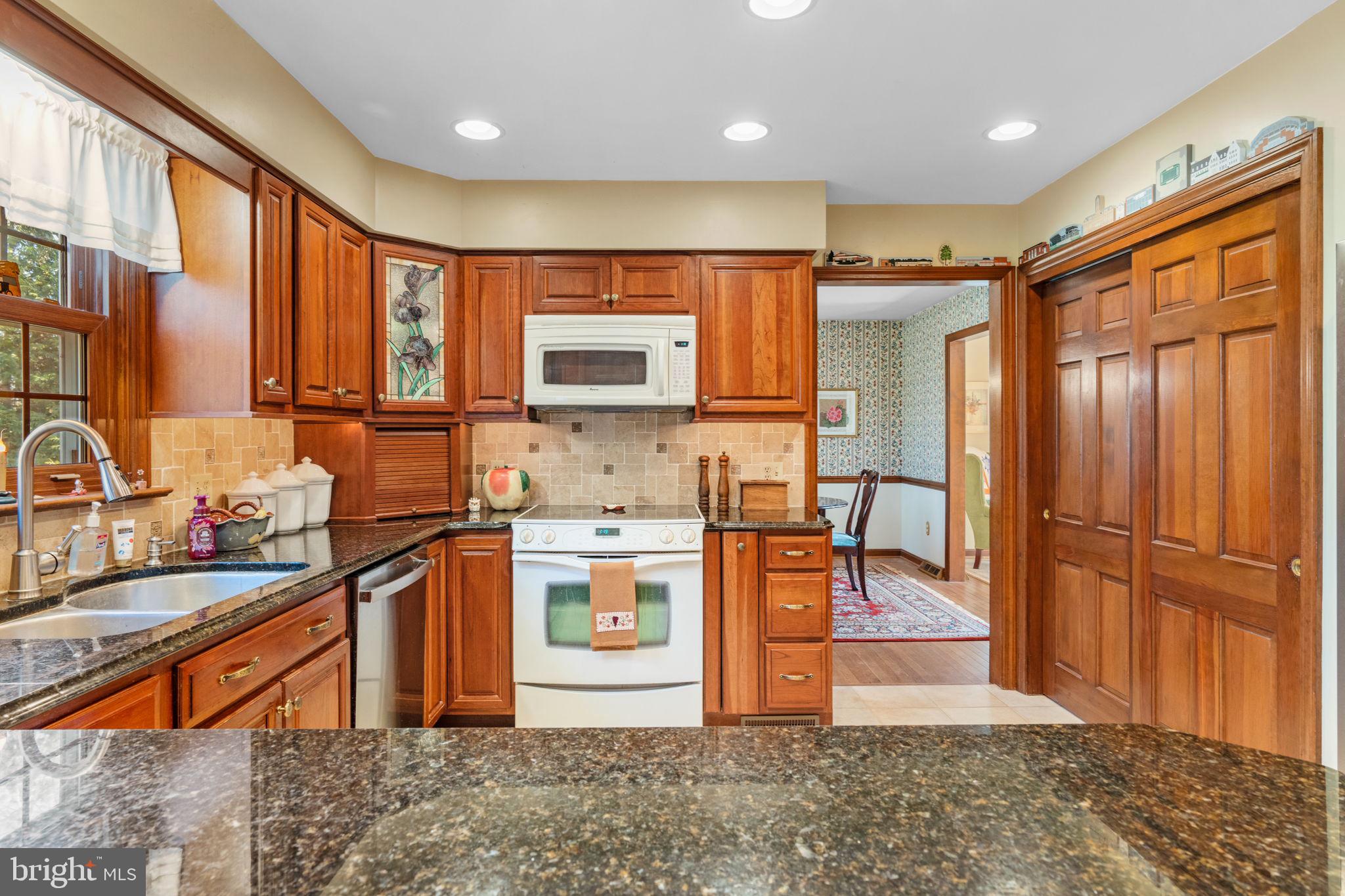 1121 OLD EAGLE ROAD