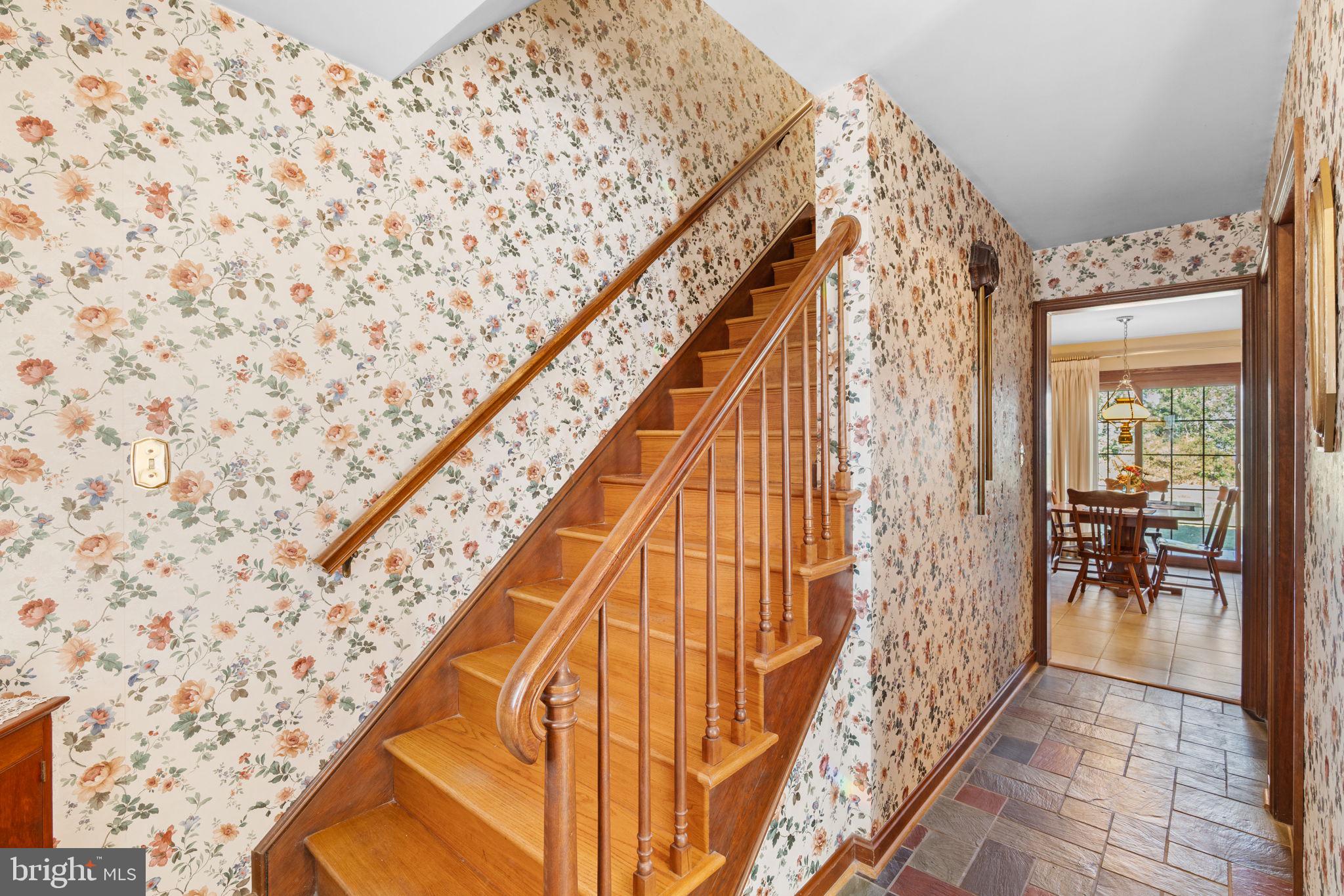 1121 OLD EAGLE ROAD