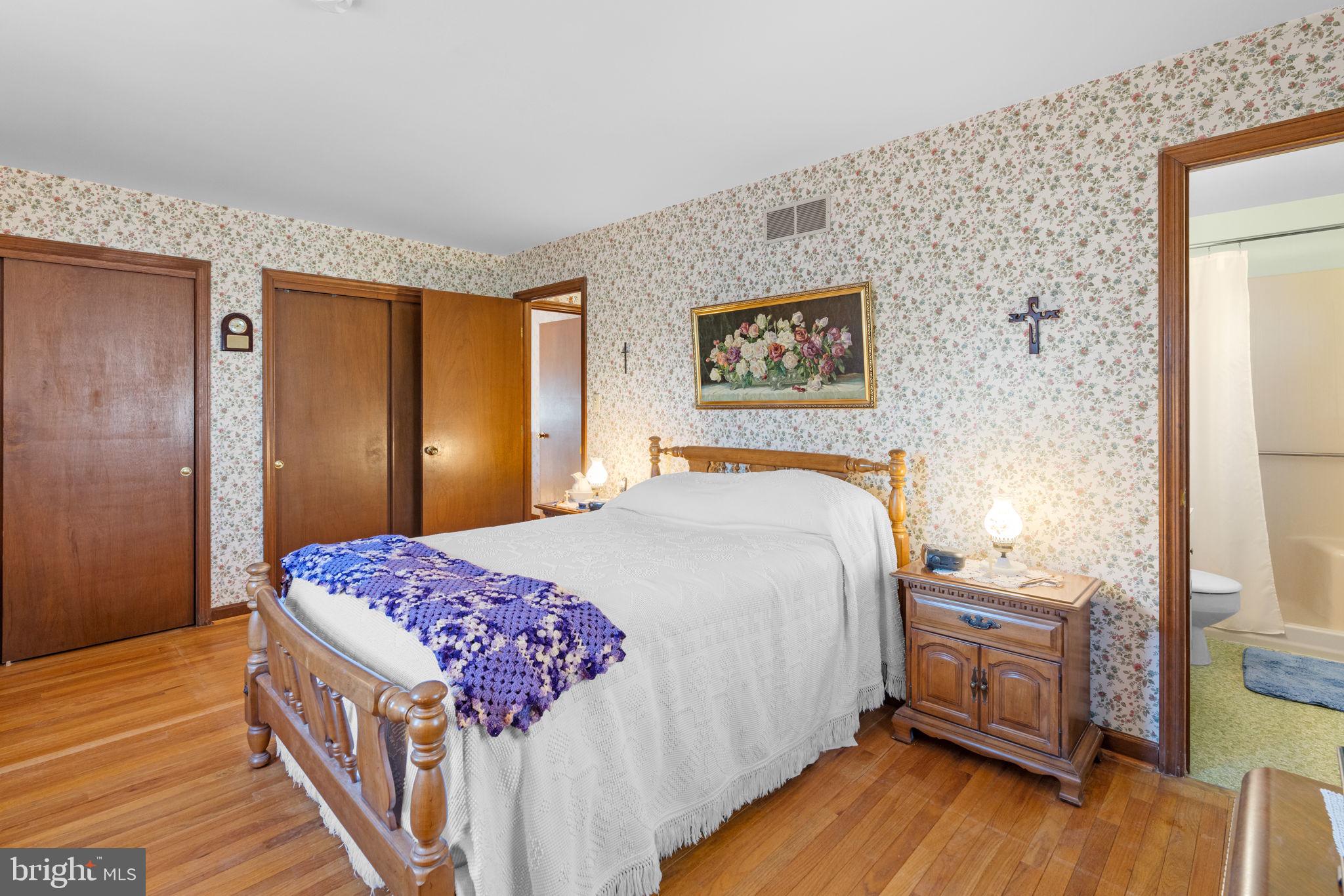 1121 OLD EAGLE ROAD
